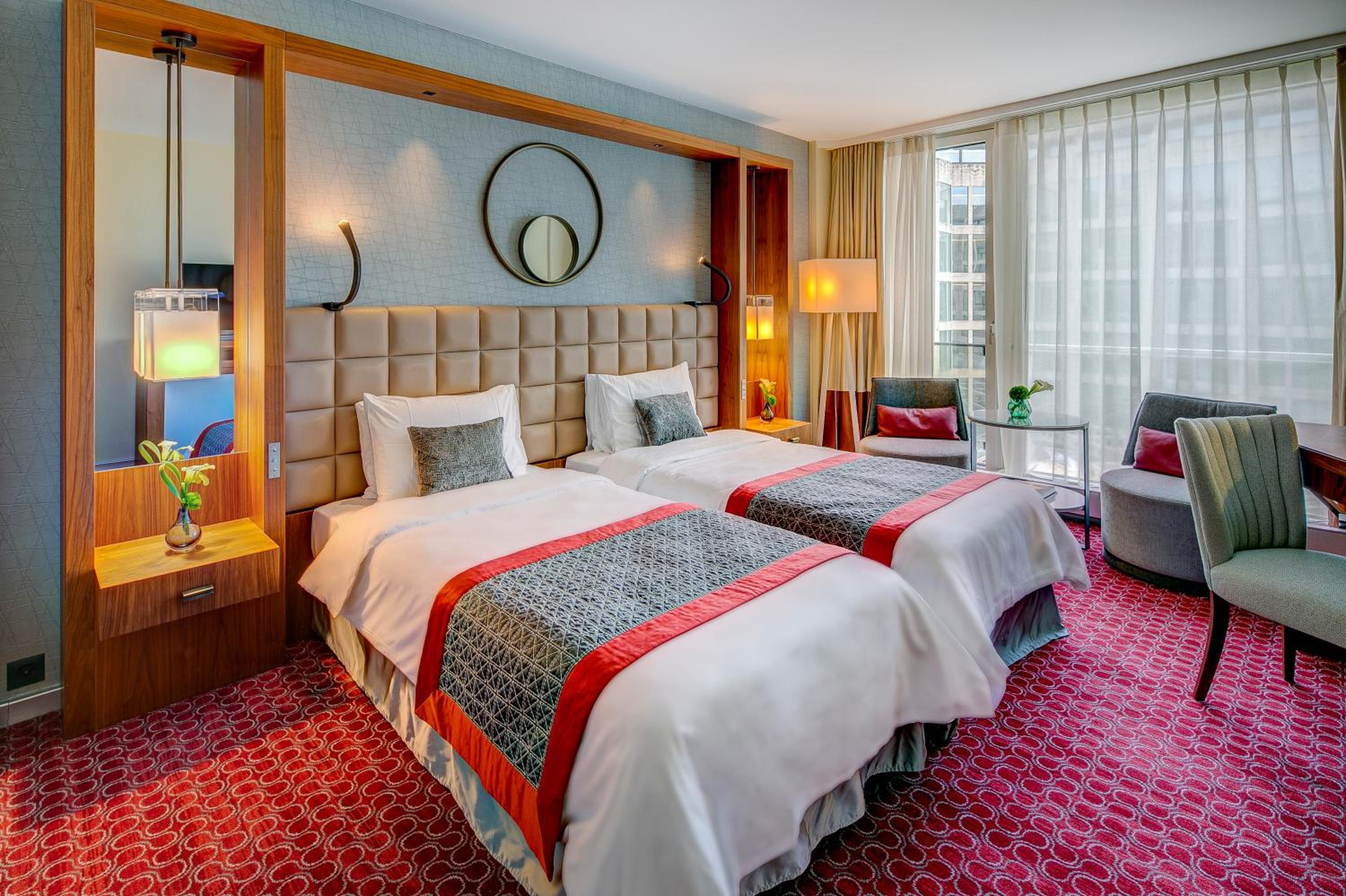 Fairmont Patio Twin Room photo 3