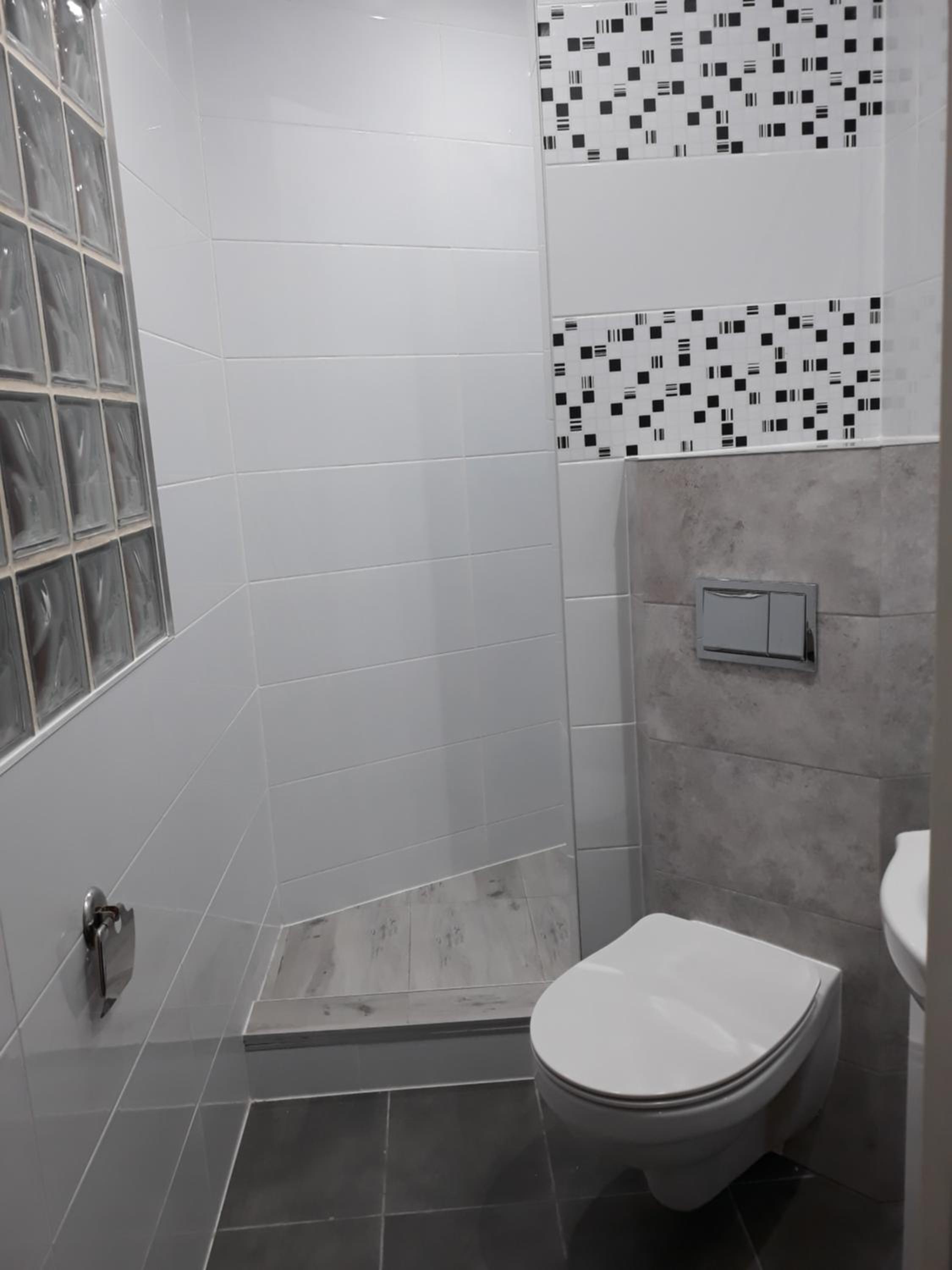 Double Room with Bathroom - Photo 9