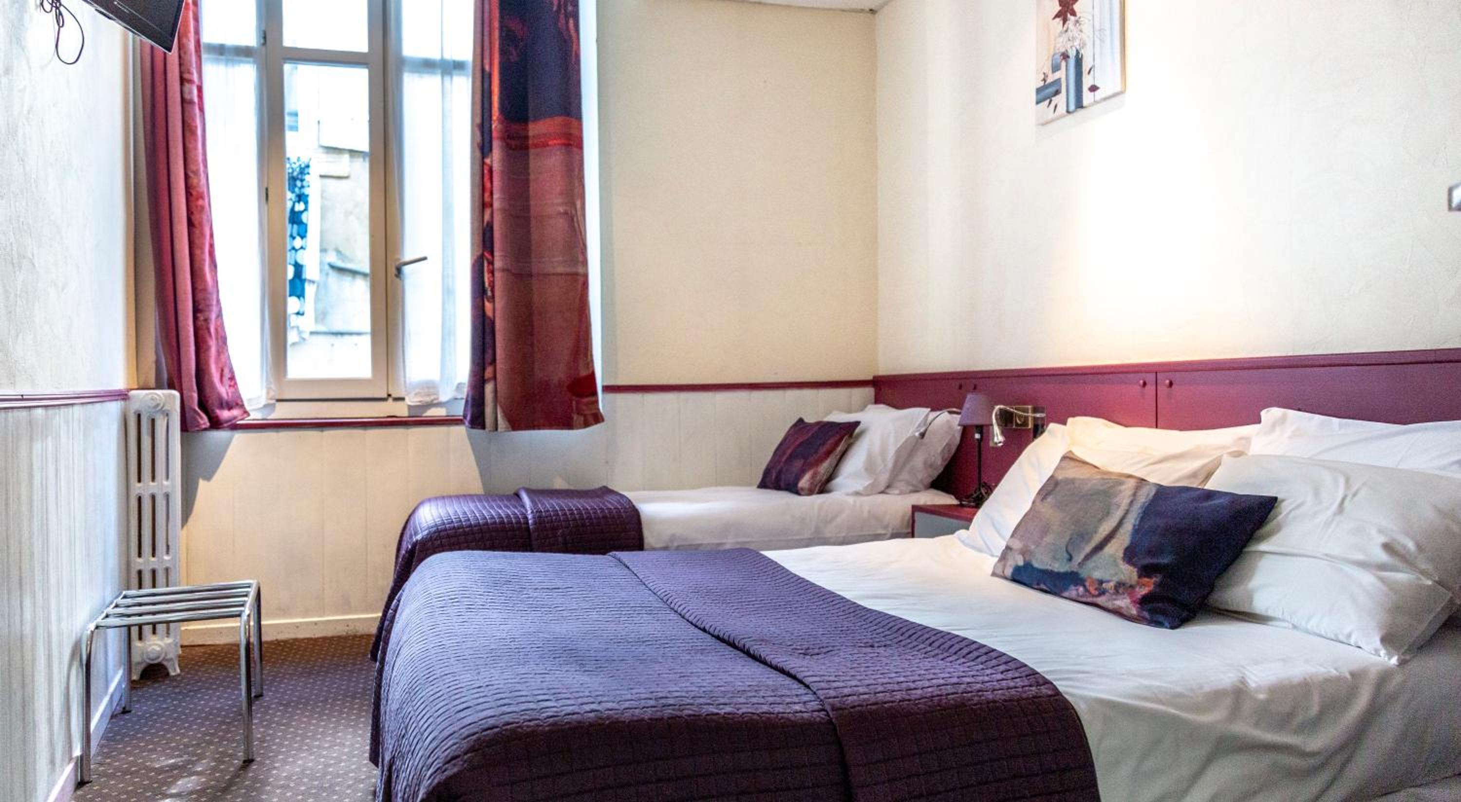 Standard Triple Room - Photo 4