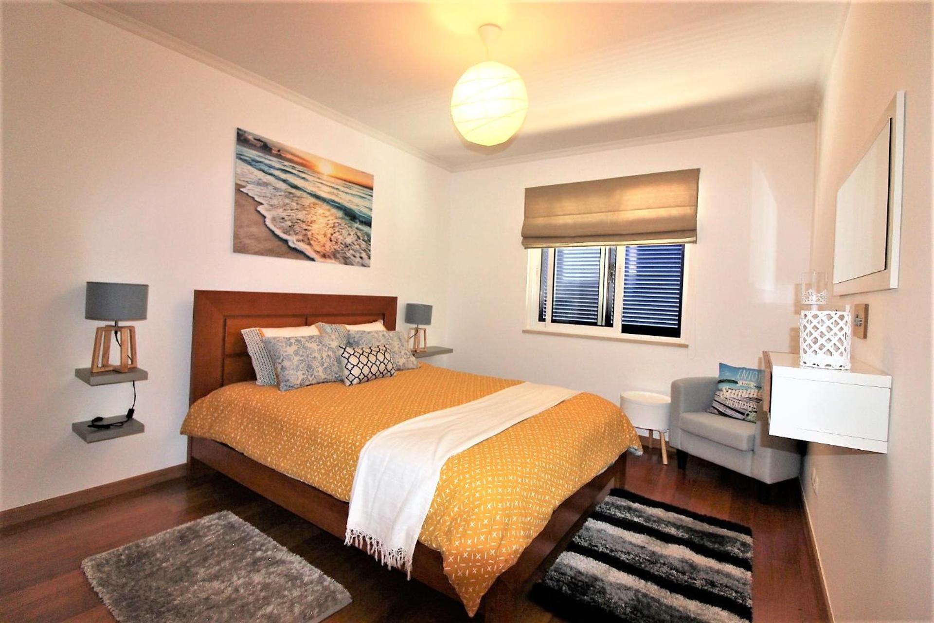 Apartamento com dois quartos