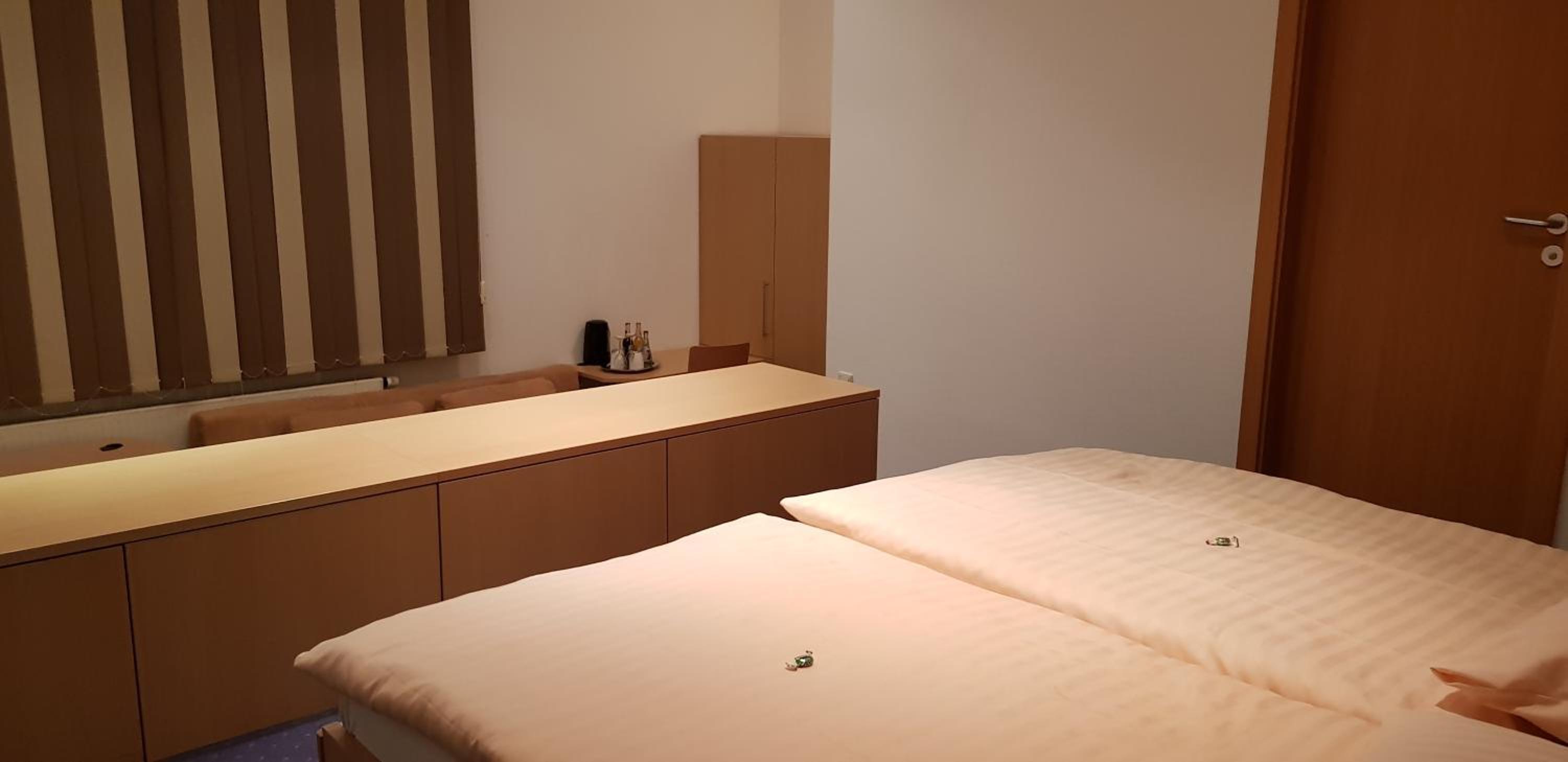Double Room - Photo 3