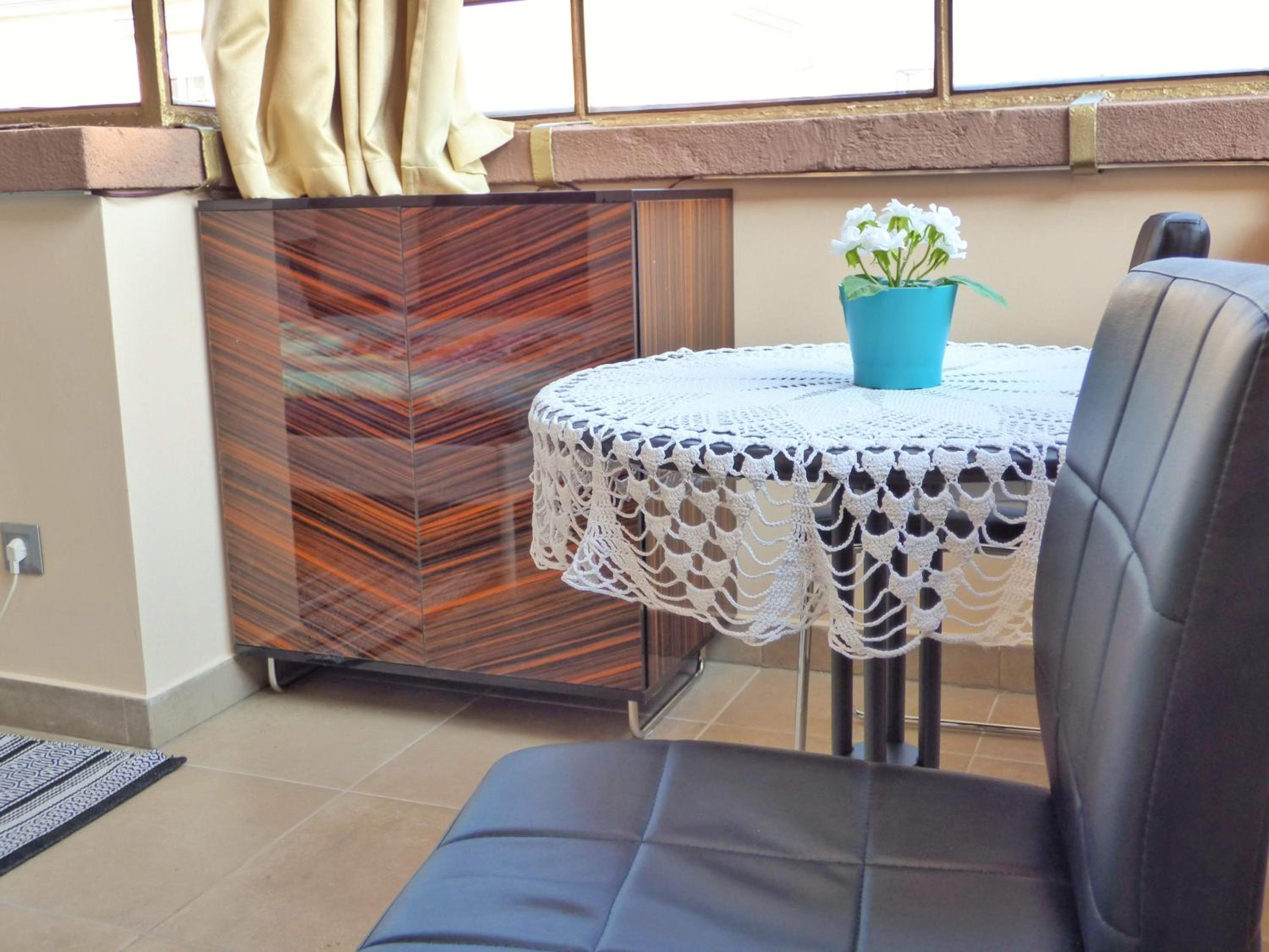 Apartment with Terrace - Photo 42