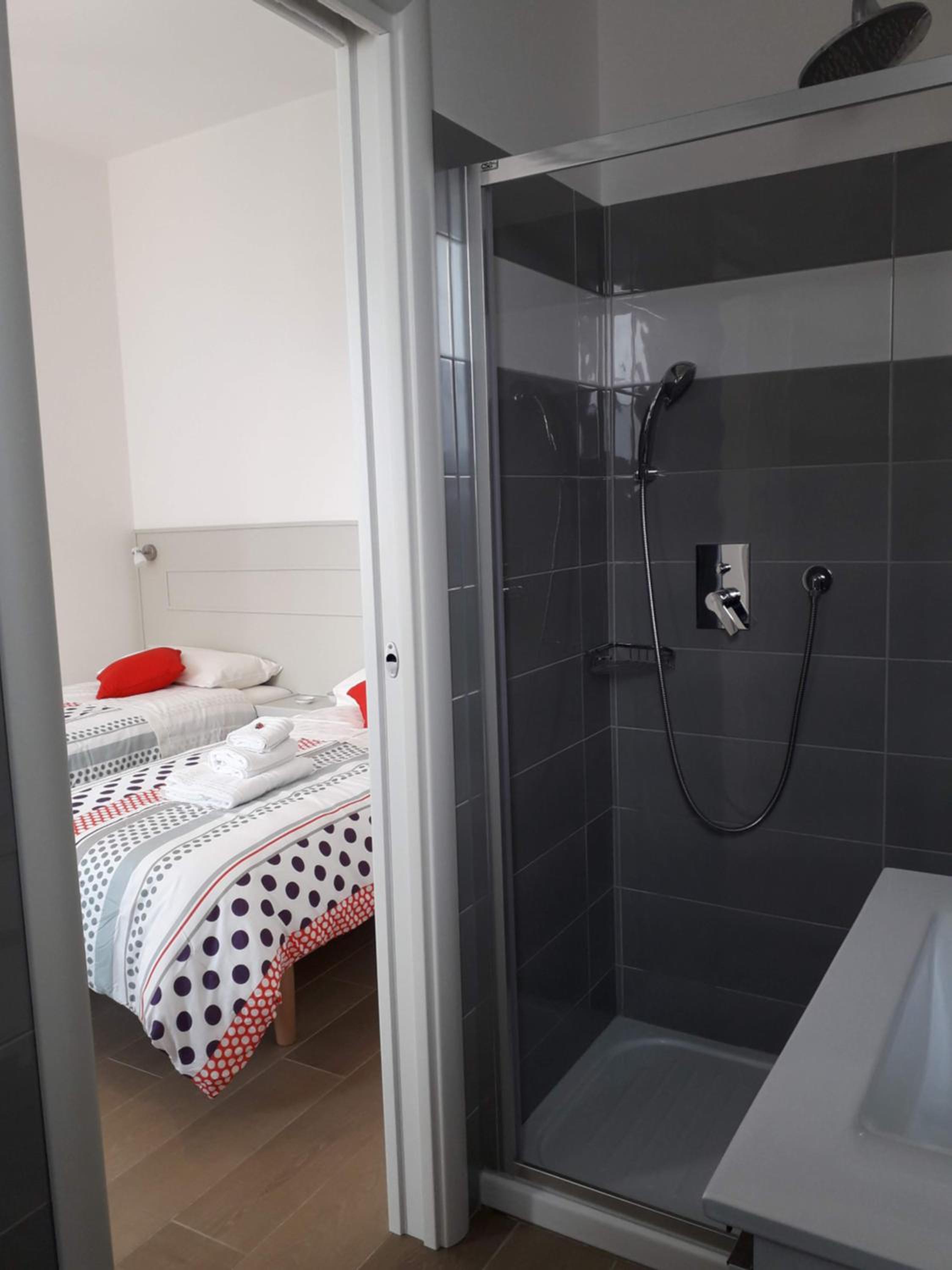 Superior Double or Twin Room - Photo 6