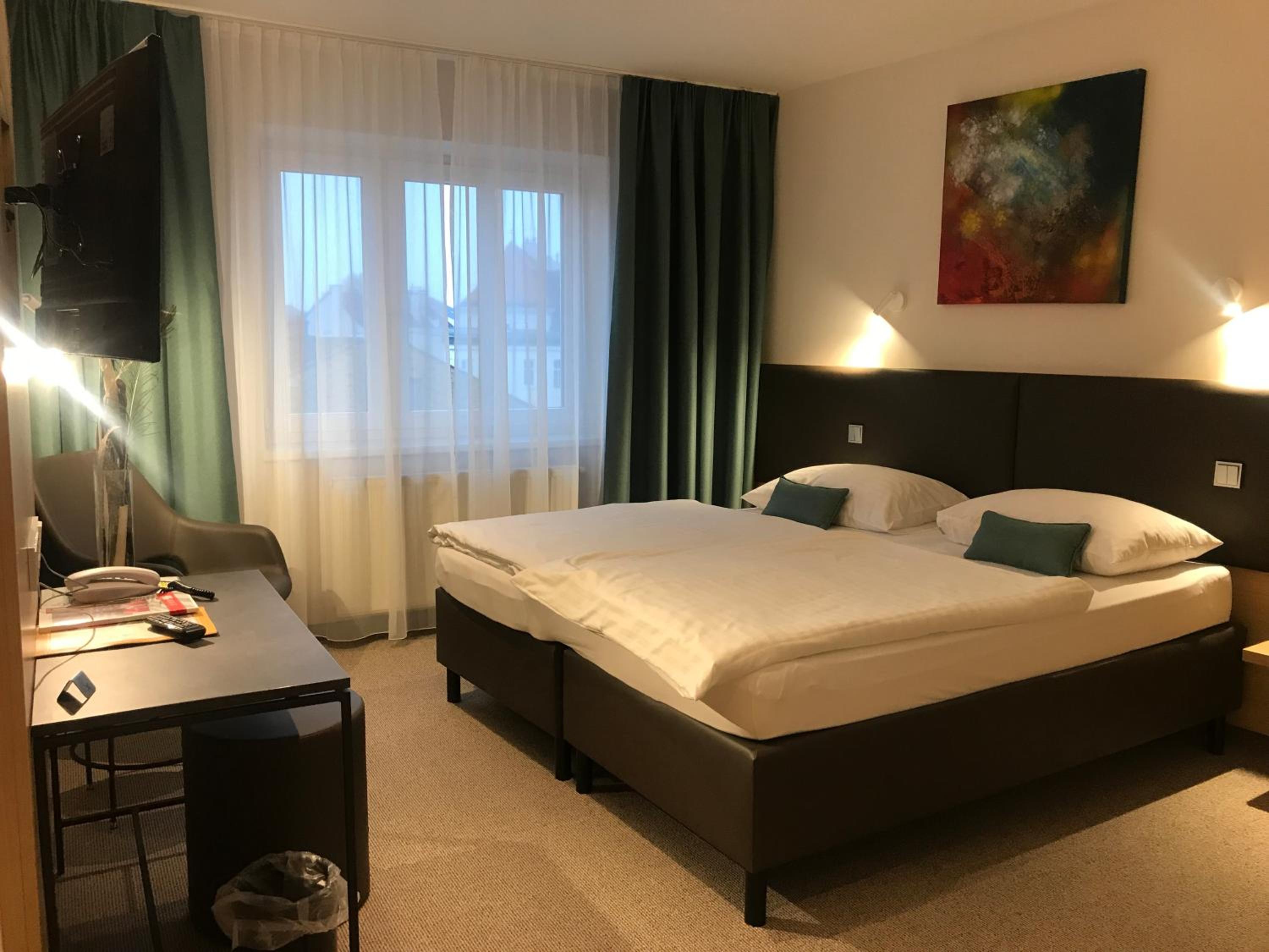 Double Room - Photo 9