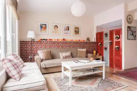 Apartment with Terrace
