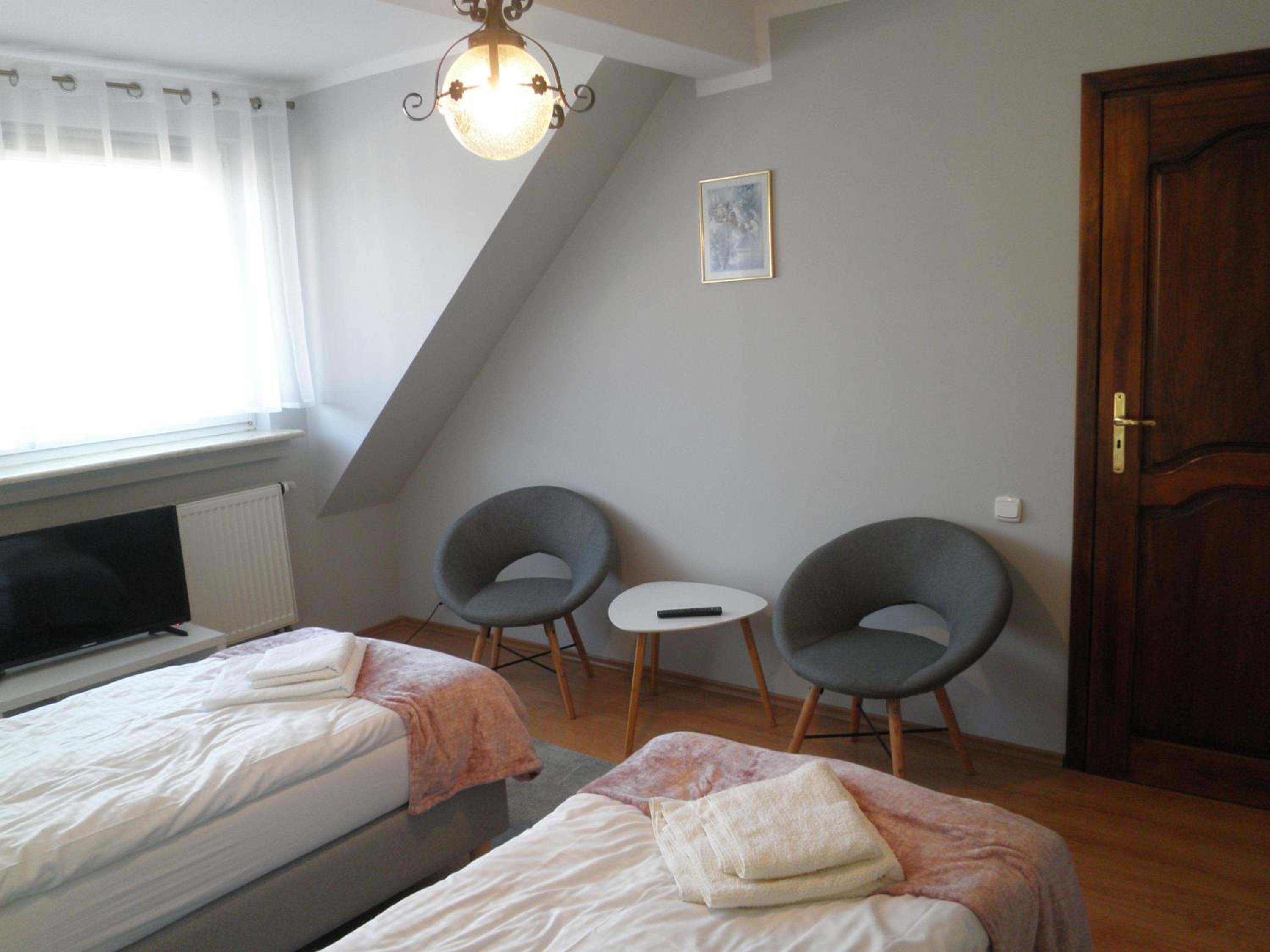 Standard Double Room with Shared Bathroom photo 2