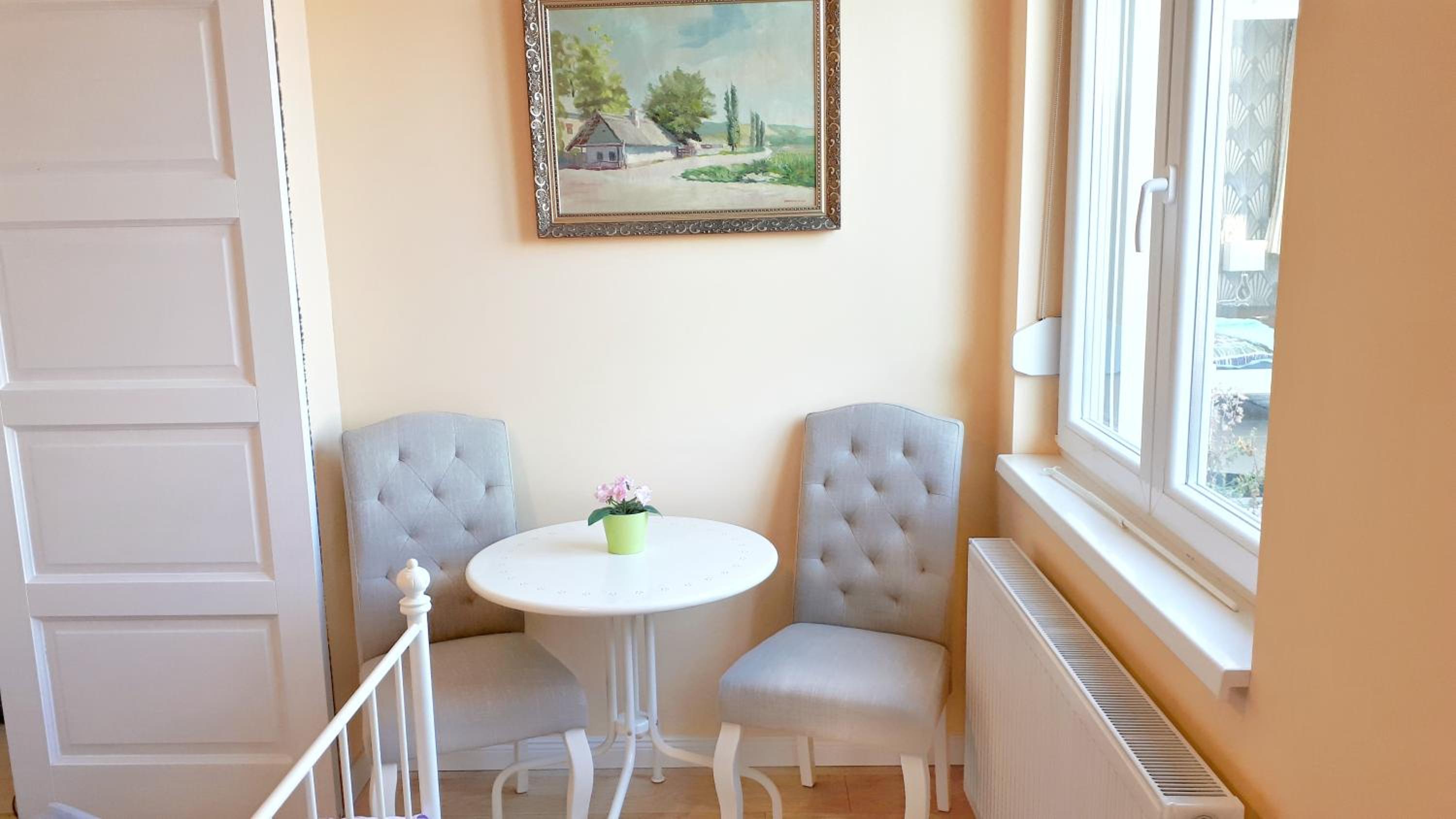 Apartment with Terrace - Photo 31