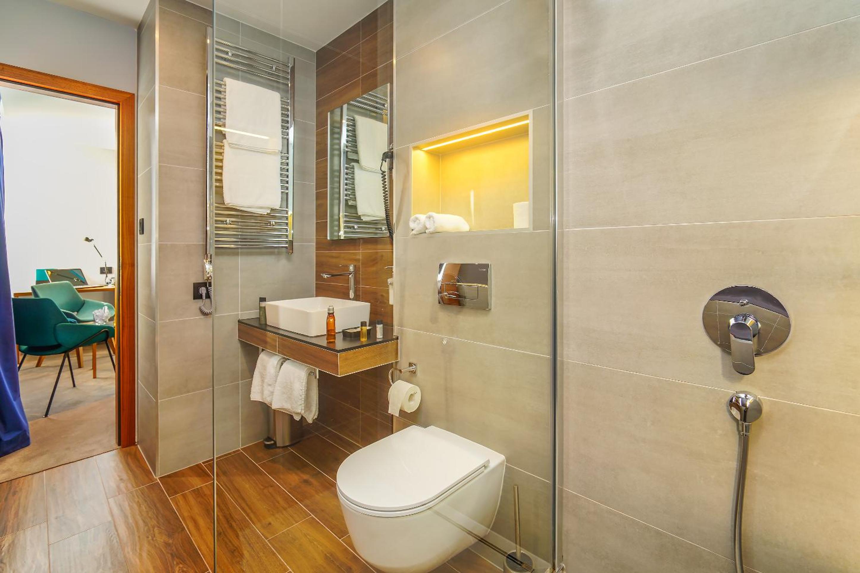 Superior Double or Twin Room with Sea View - Photo 9