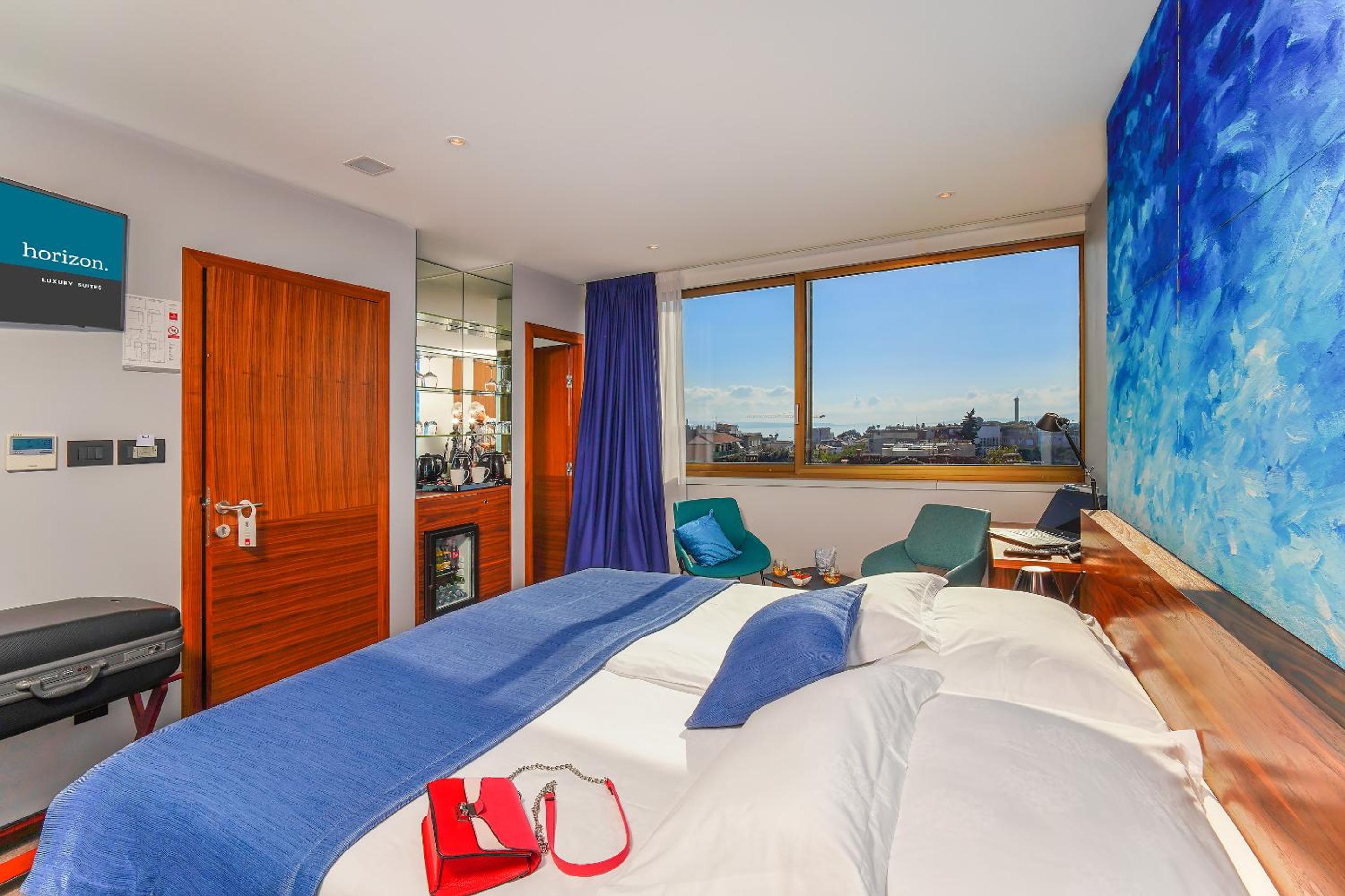 Superior Double or Twin Room with Sea View - Photo 5