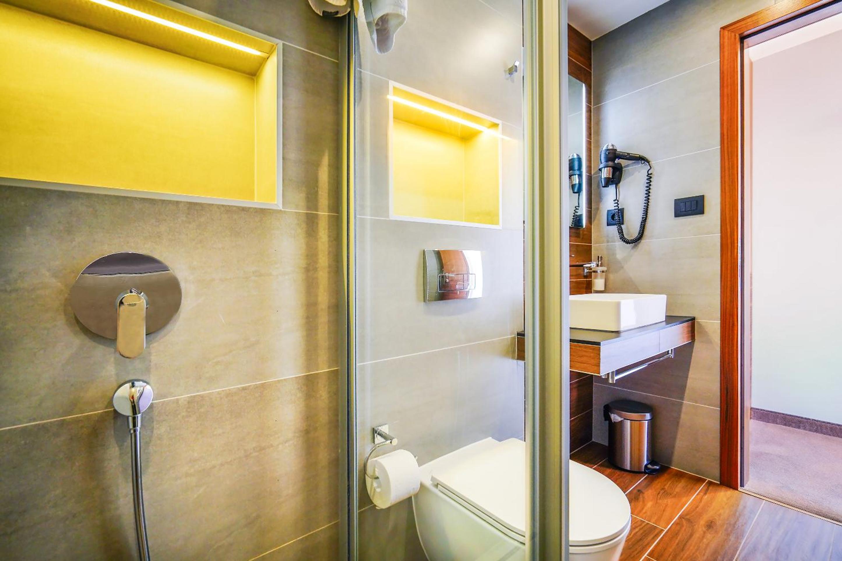 Superior Double or Twin Room with Sea View - Photo 7