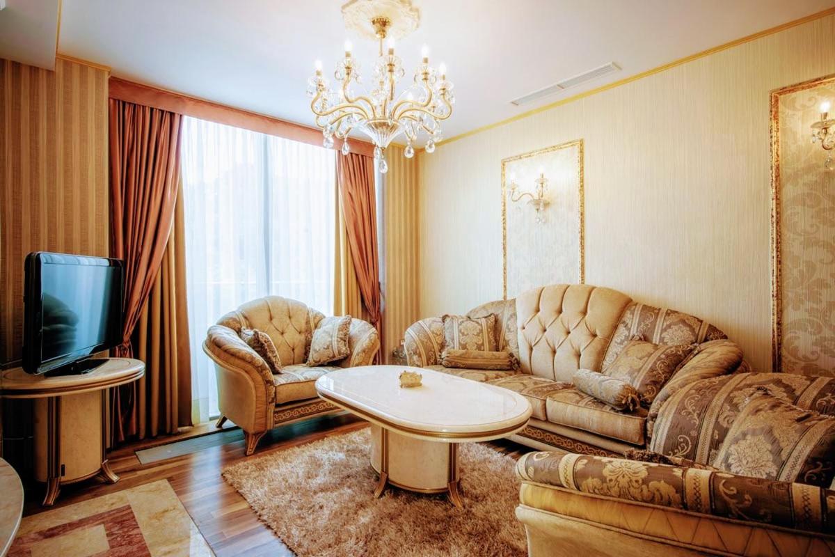 King Suite - Photo 4