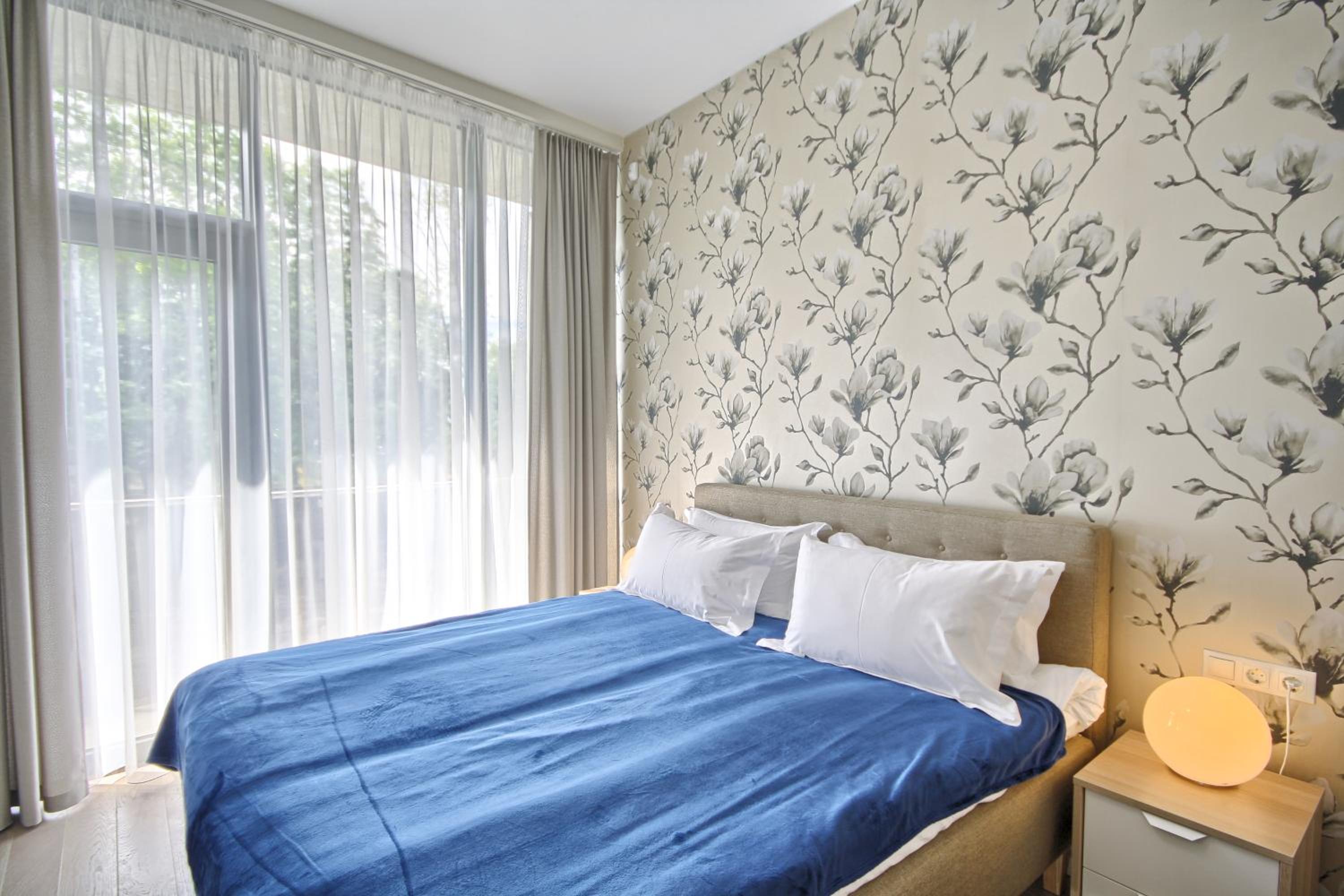 One-Bedroom Apartment - Photo 30