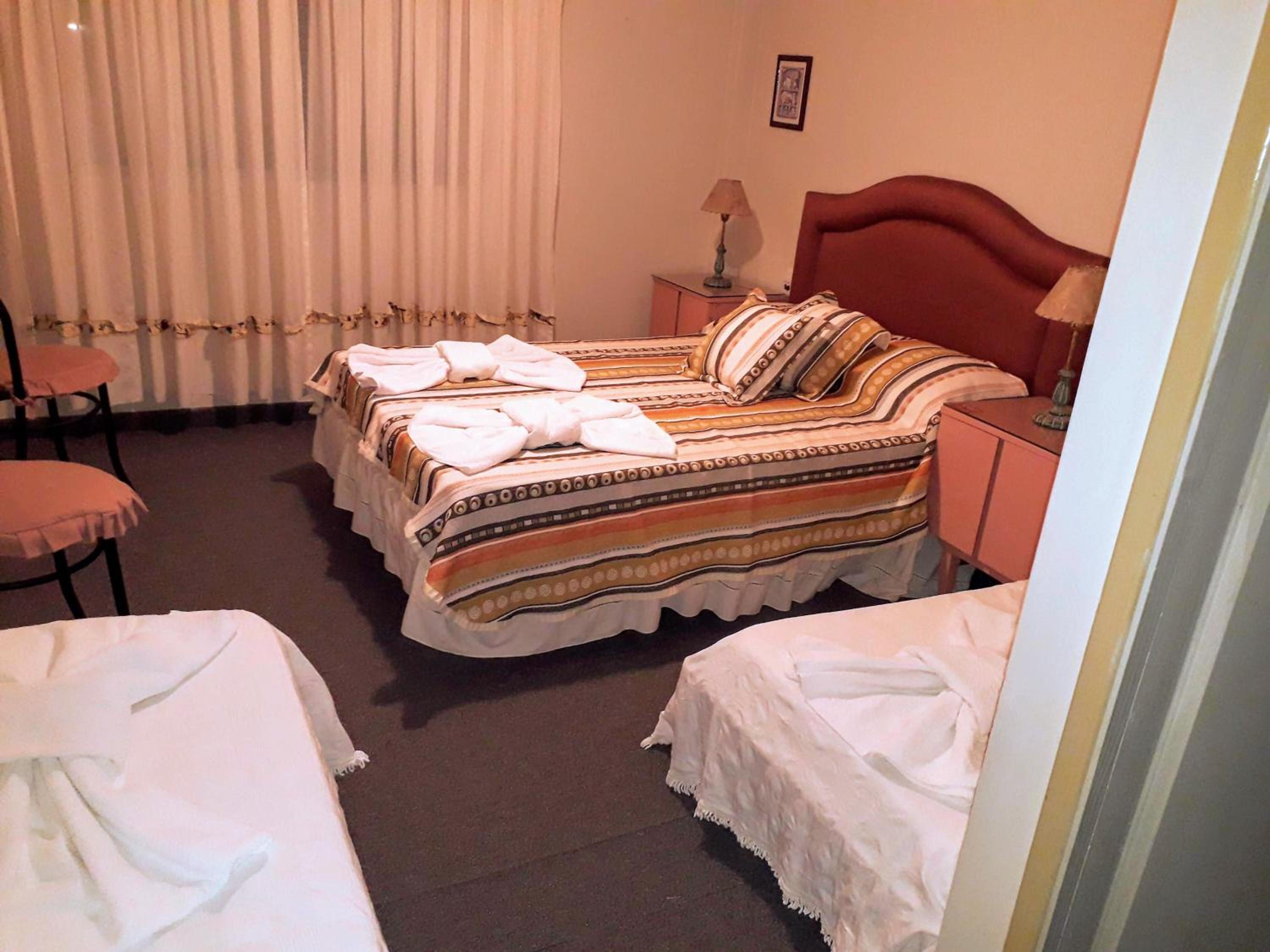 Basic Triple Room photo 3