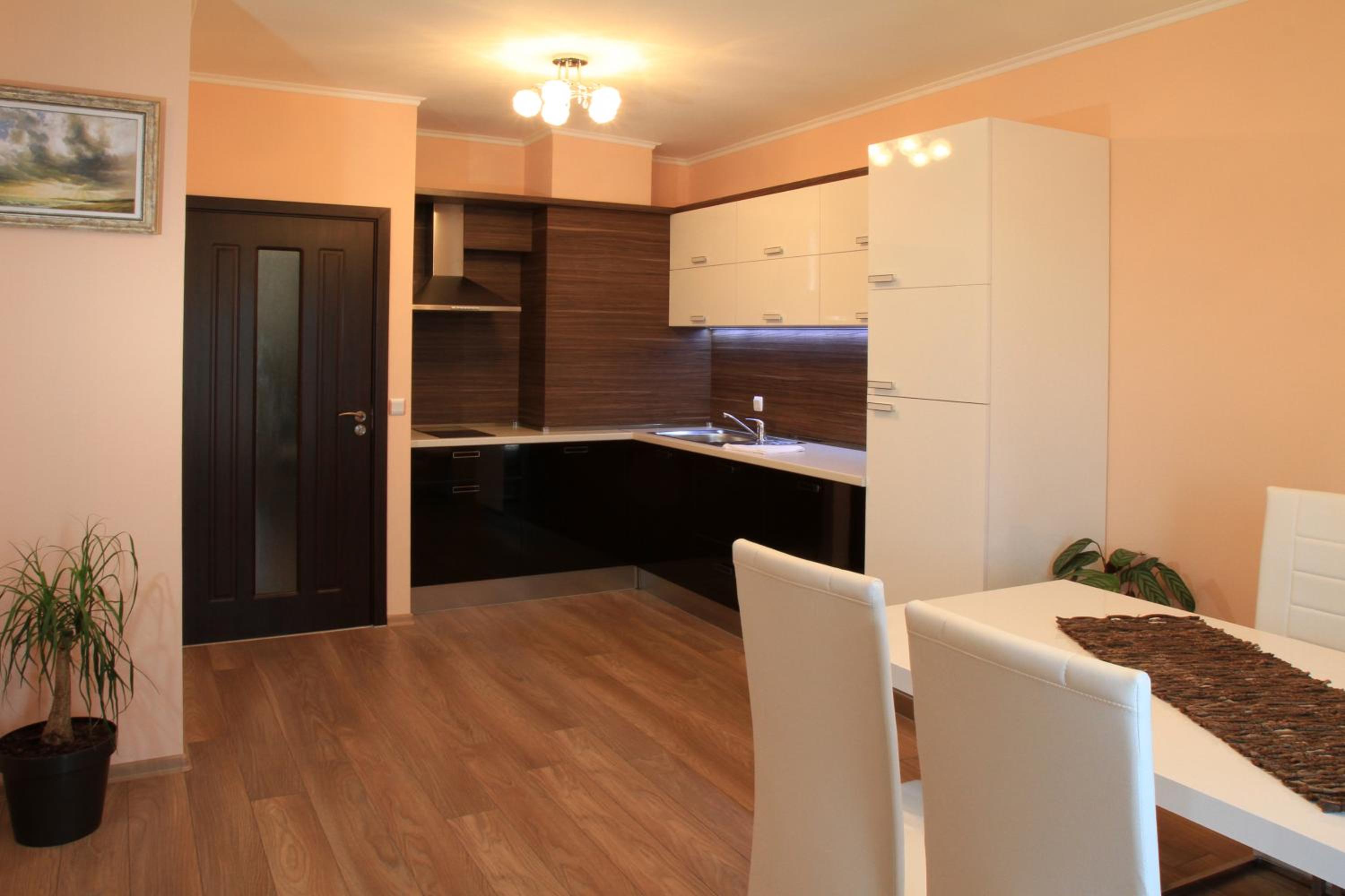 Executive Two-Bedroom Apartment photo 3