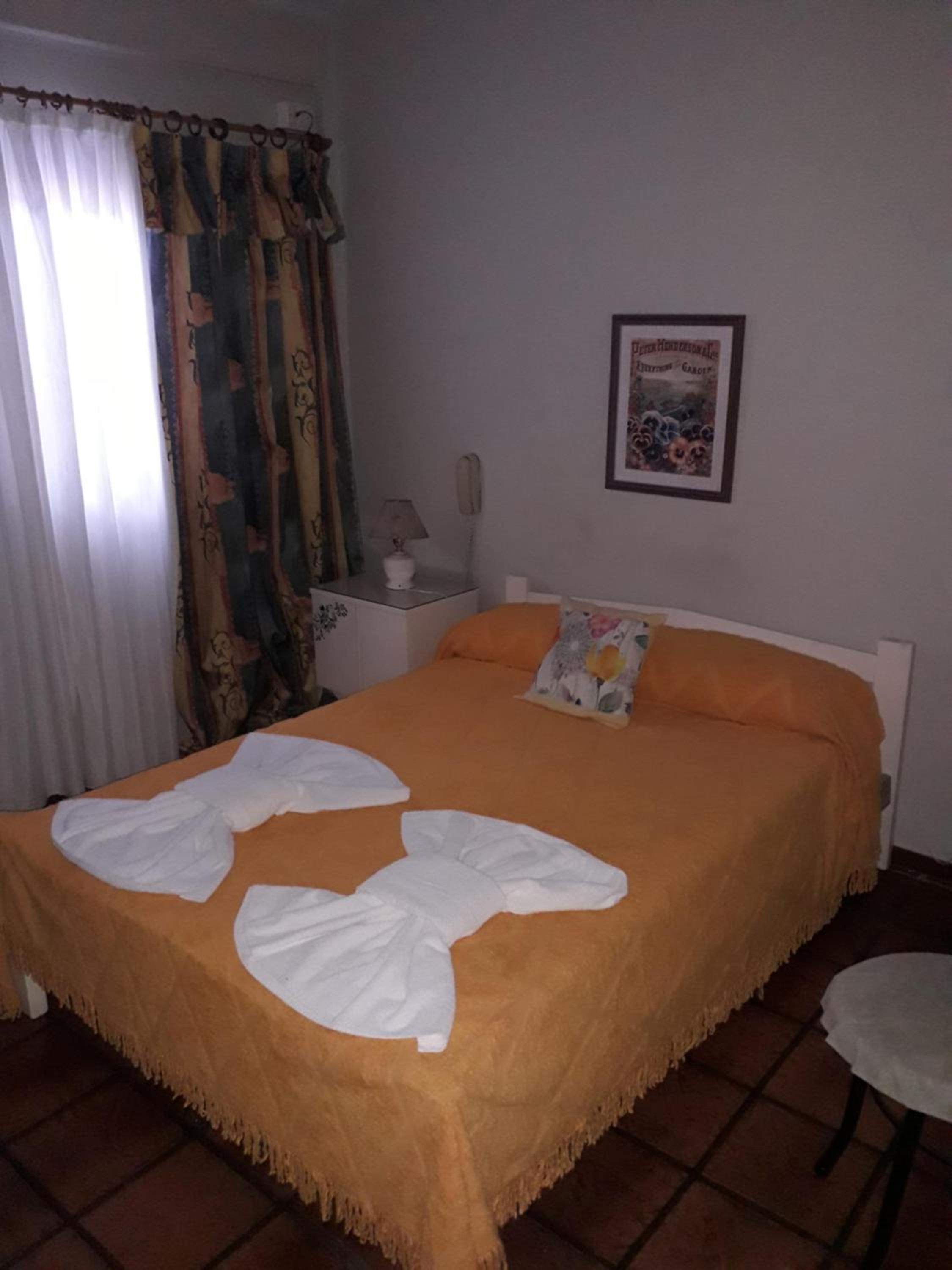 Budget Double Room photo 2