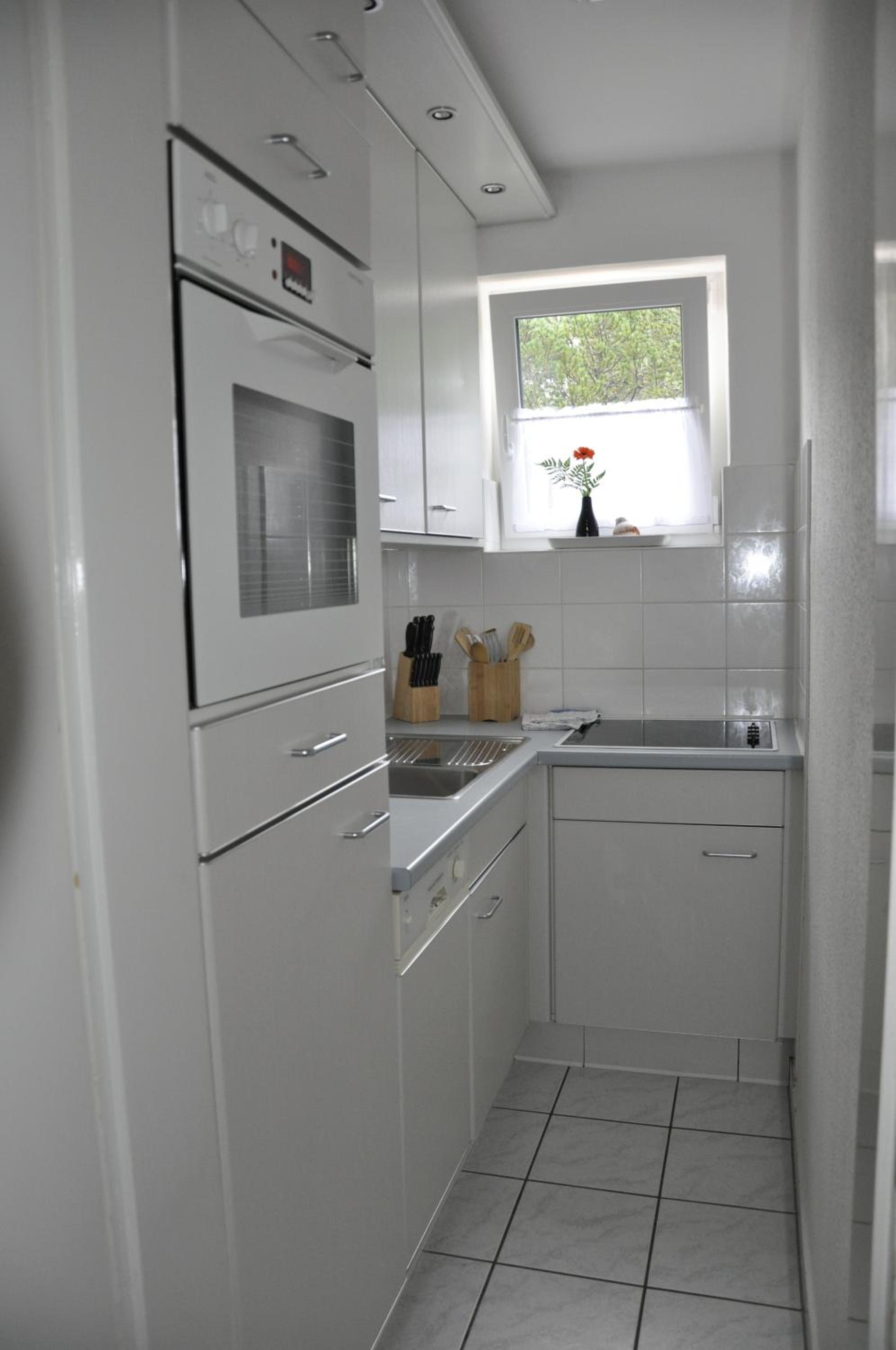 Two-Bedroom Apartment (7 Adults) photo 3