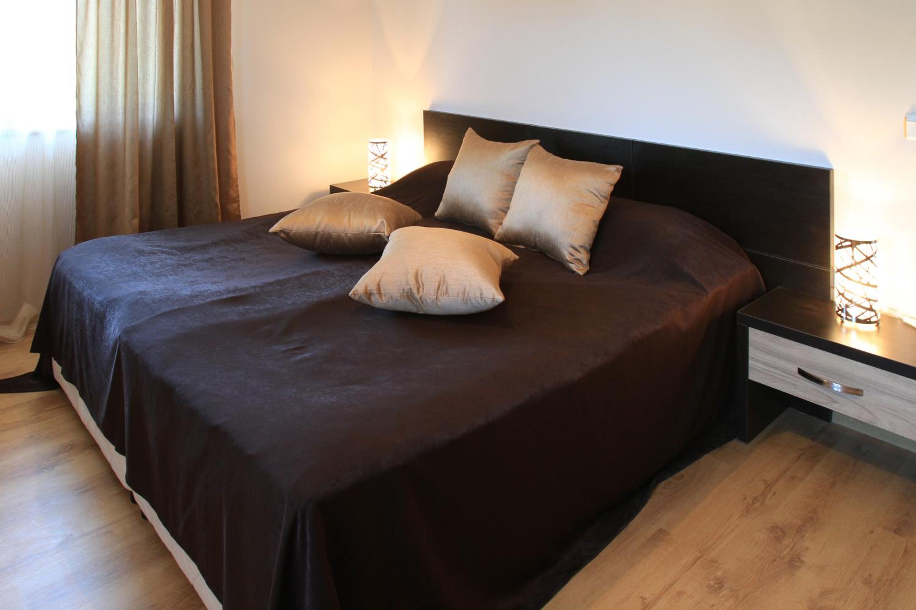 Three-Bedroom Suite photo 1