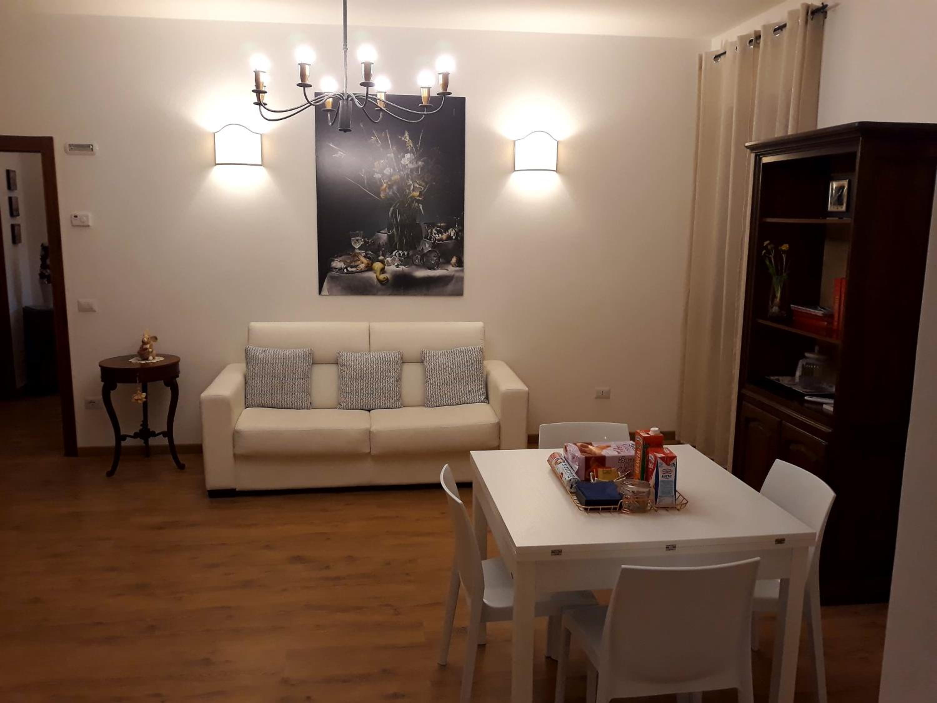 Two-Bedroom Apartment - Photo 7