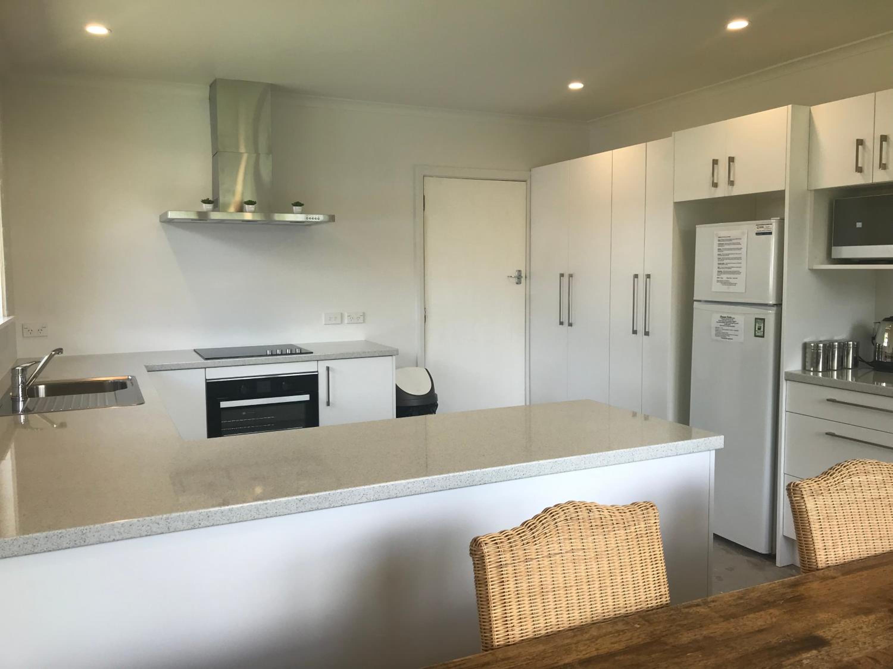 Three-Bedroom House - Photo 8