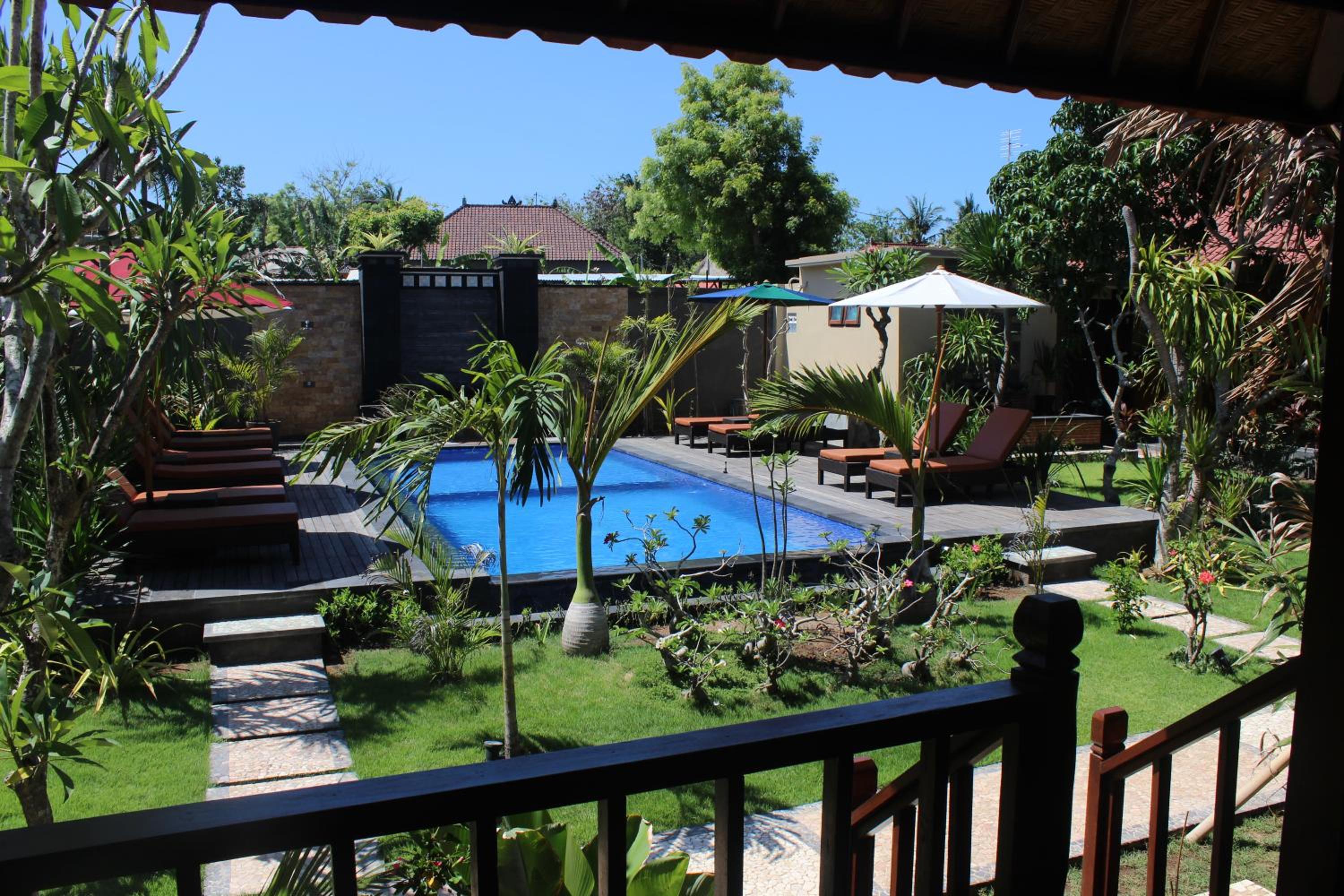 Deluxe Double Room - Photo 13