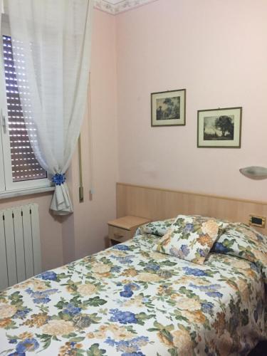 Single Room with Private External Bathroom photo 3