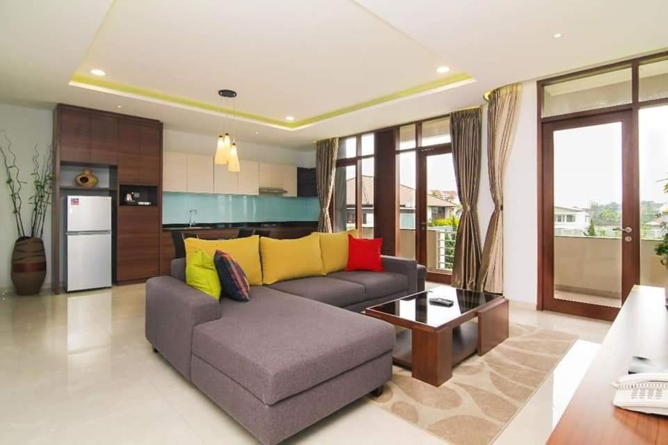 Two-Bedroom Suite - Photo 6