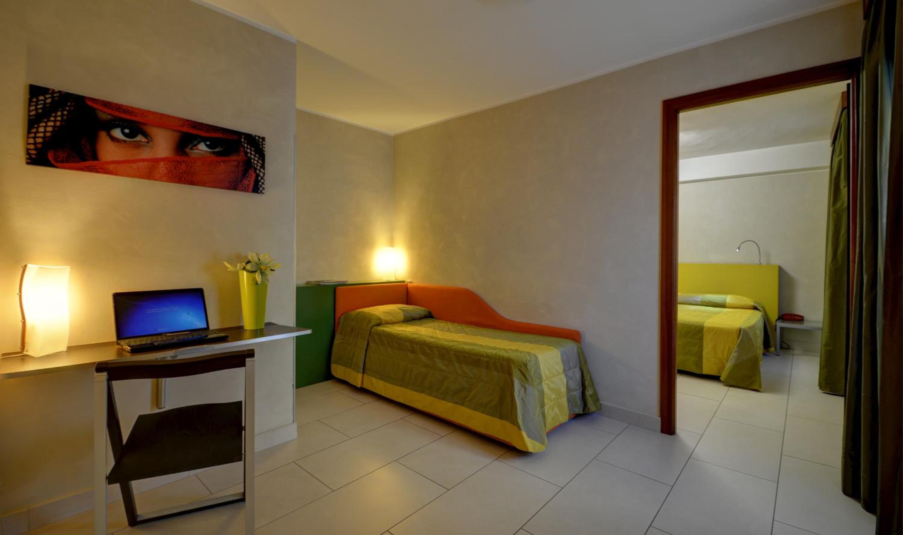 One-Bedroom Apartment (5 Adults) - Photo 4