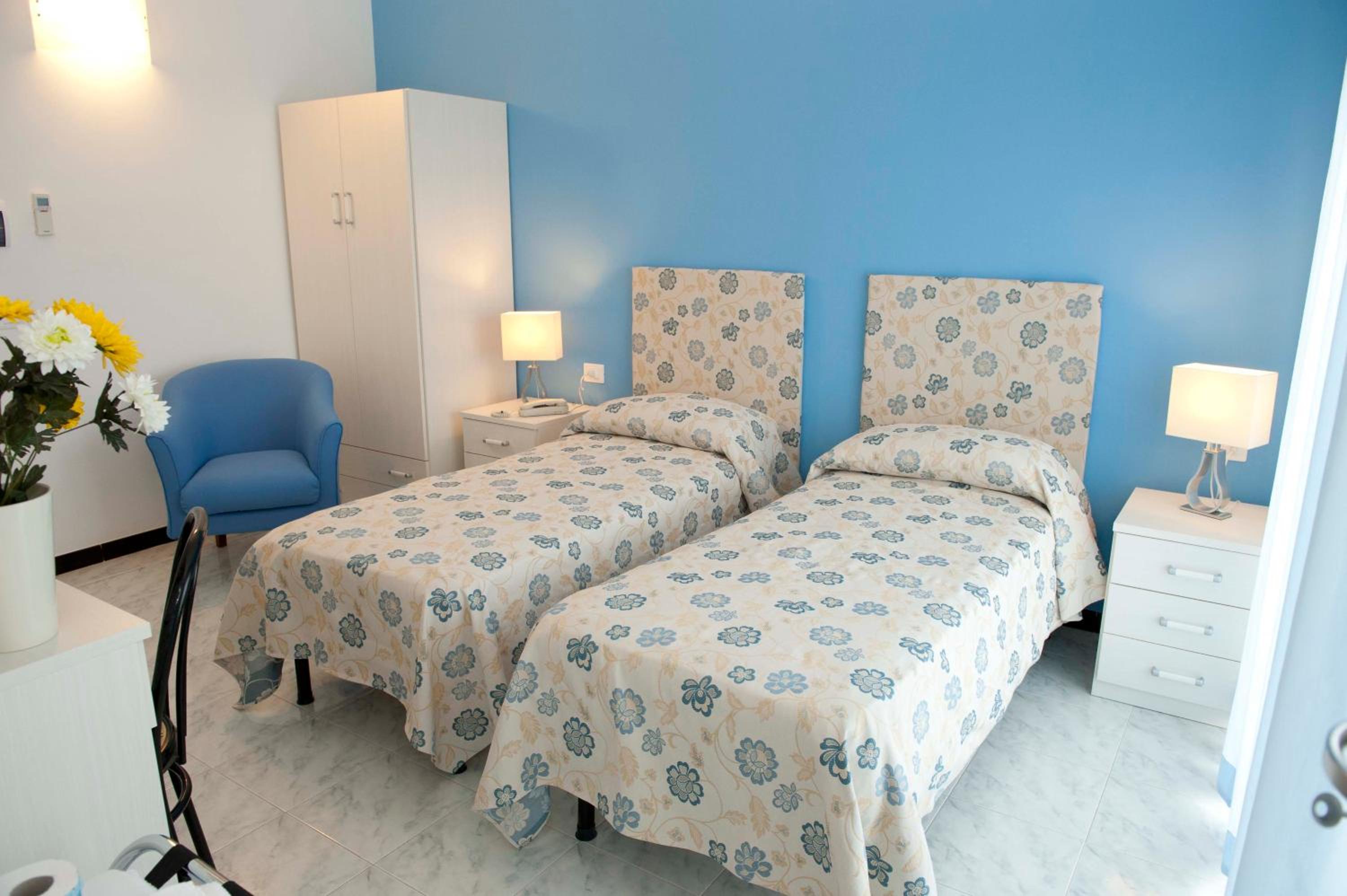Double or Twin Room photo 2