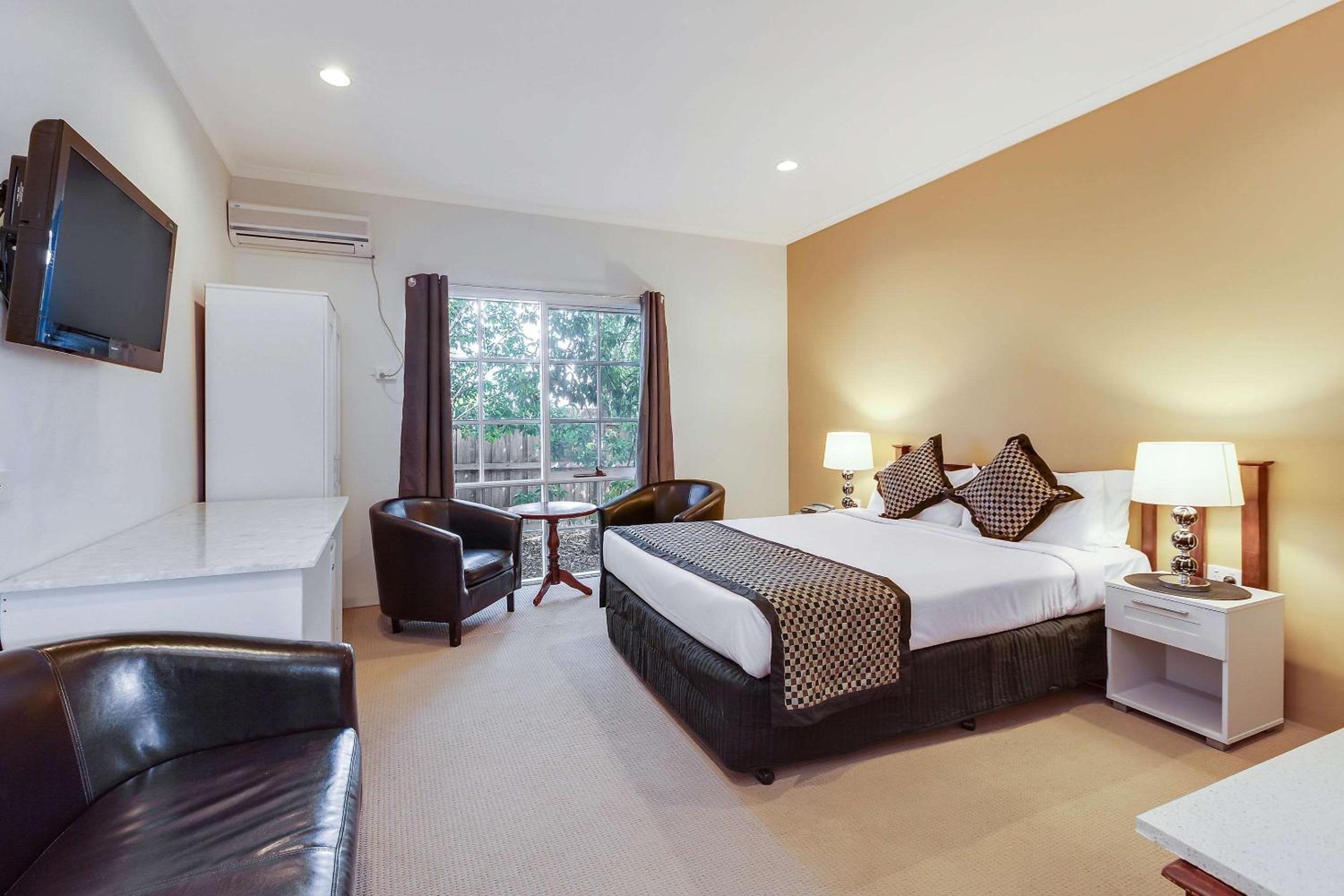 Twin Room with Spa