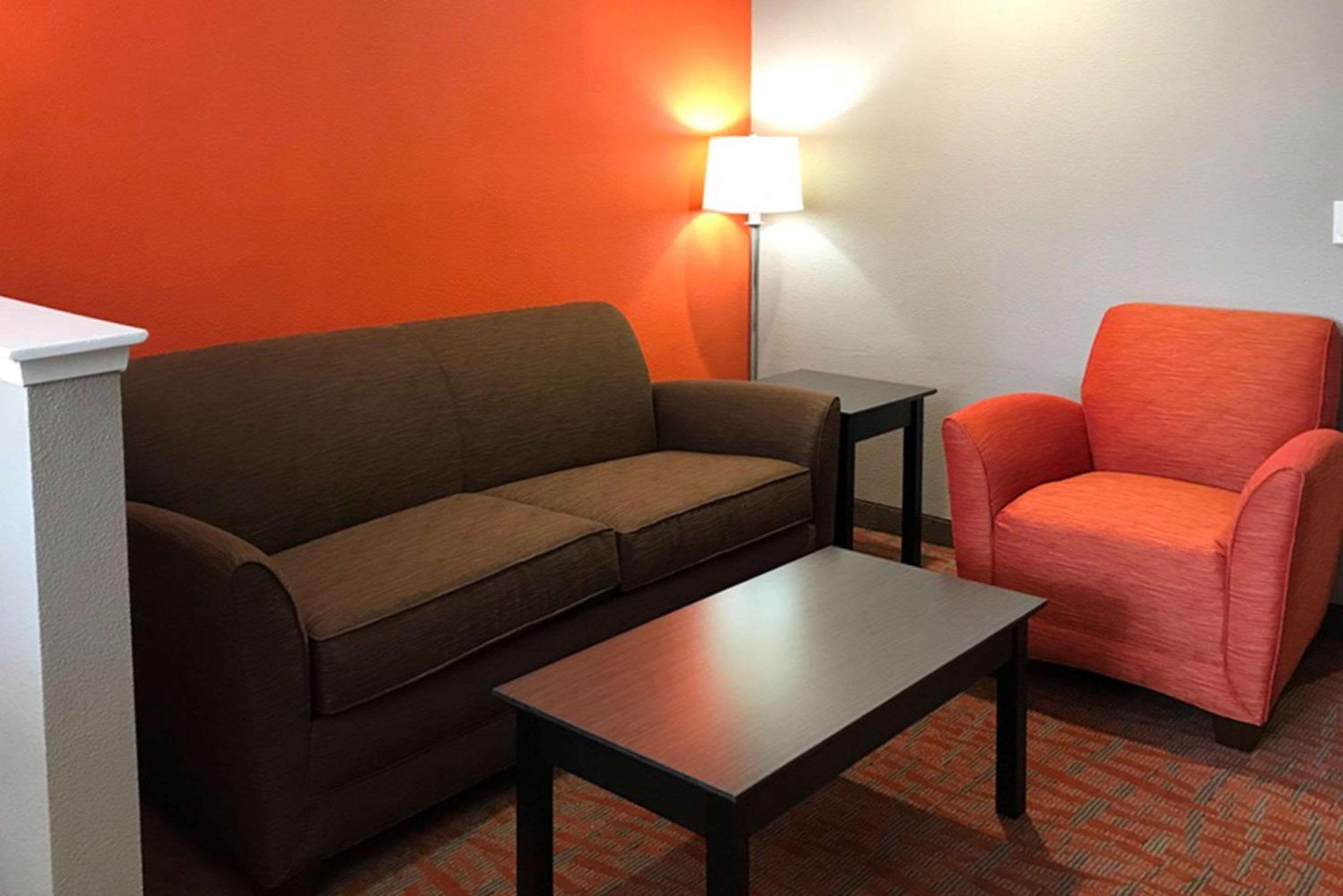 King Suite - Photo 7