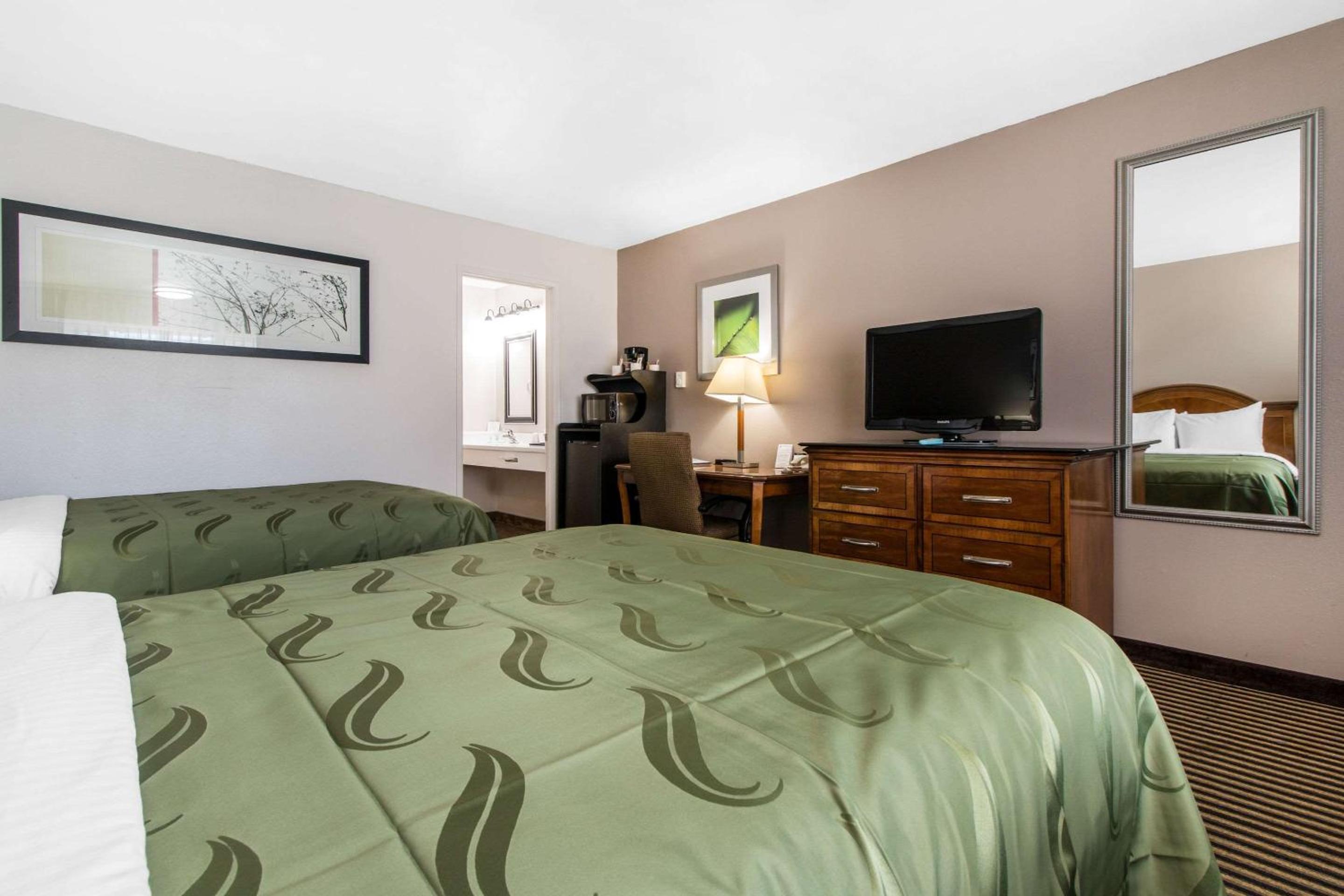 Double Room With Two Double Beds - Non-Smoking