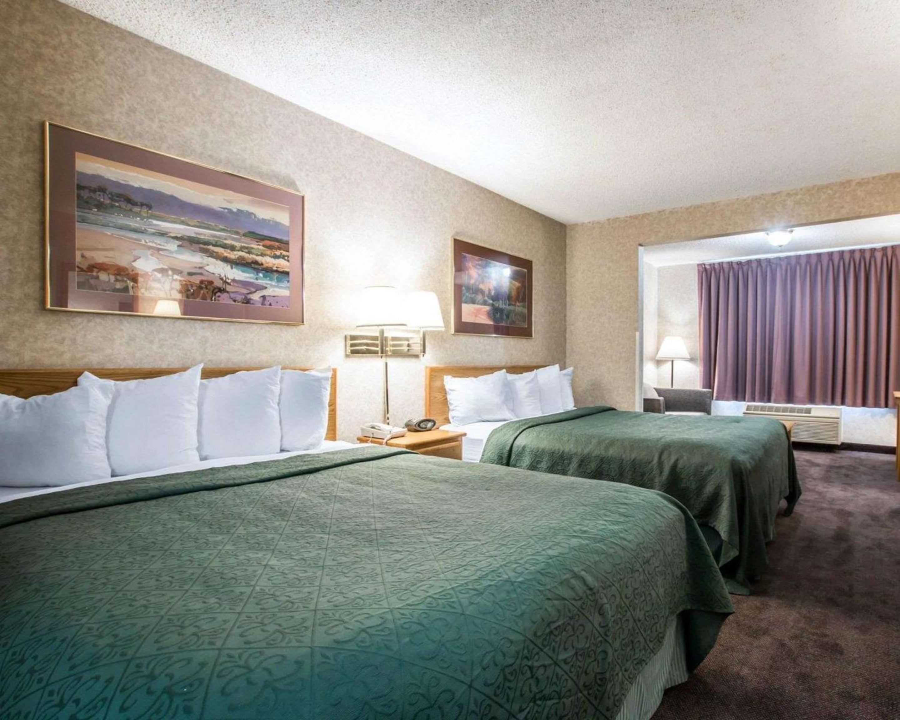 Suite, 2 Queen Beds, Non Smoking - Photo 3