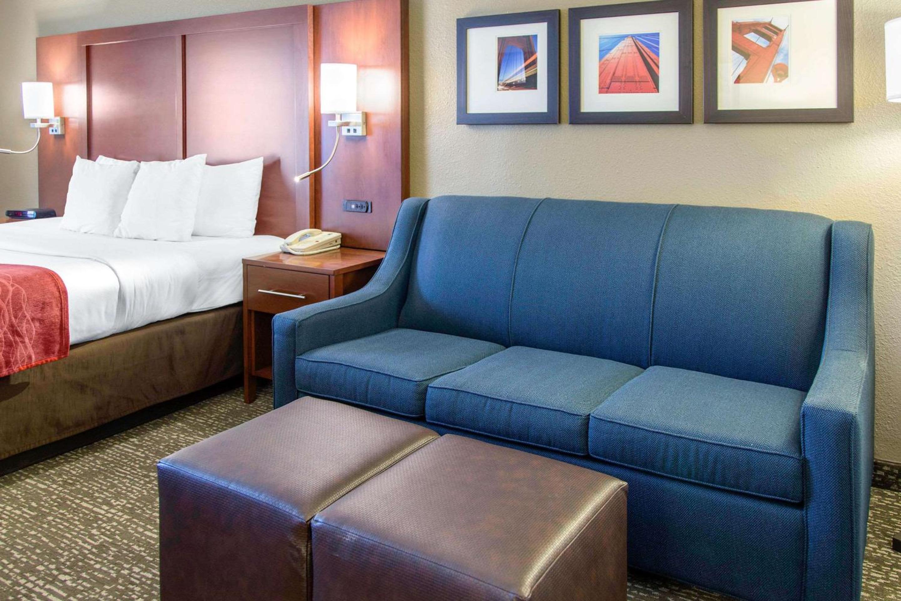 King Suite - Disability Access - Photo 1