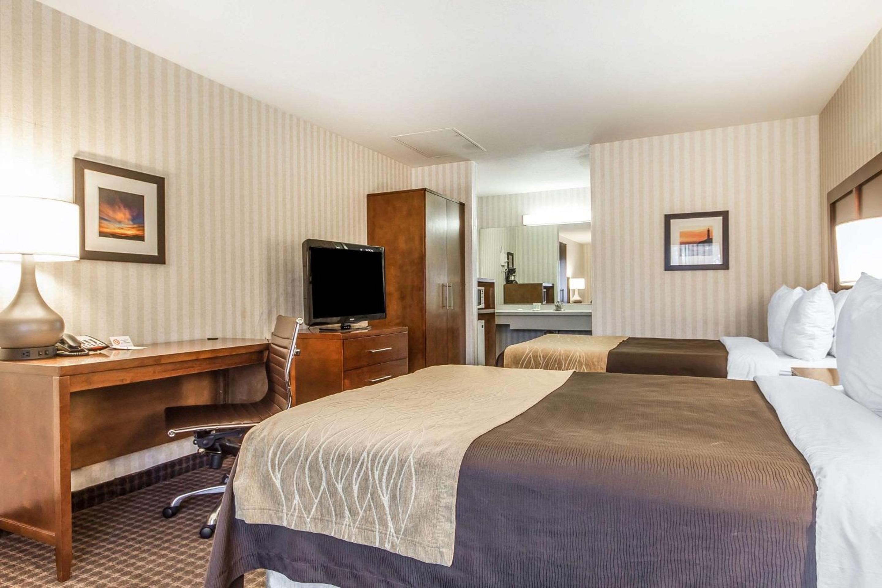 Standard Double Room - Photo 1