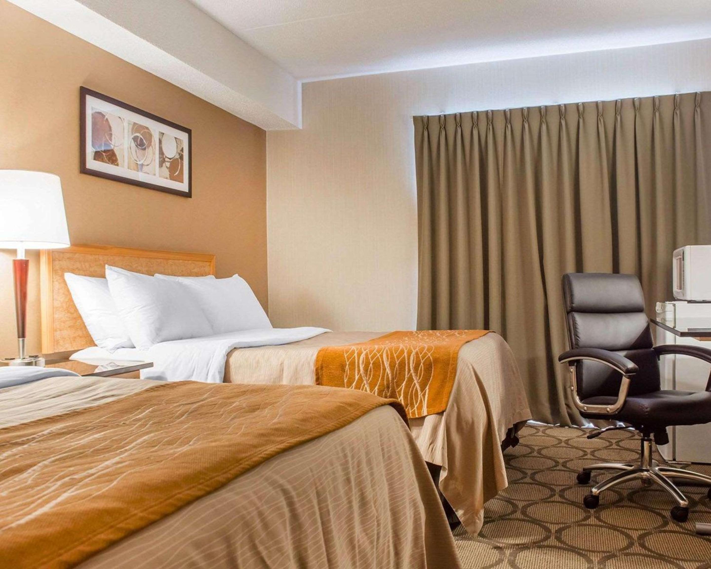 Double Room with Two Double Beds - Non-Smoking