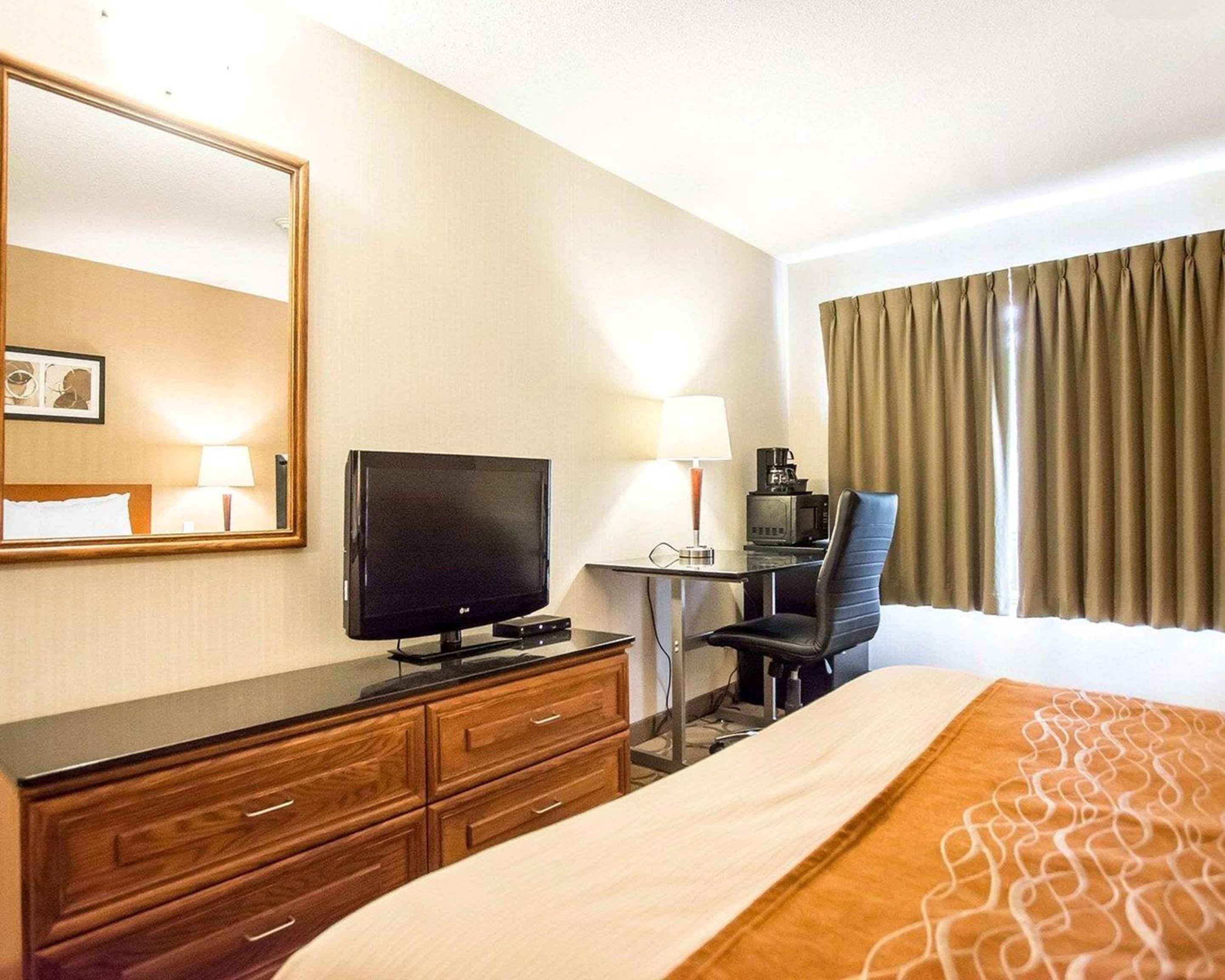 Executive King Room - Ground Floor/Non-Smoking - Photo 3