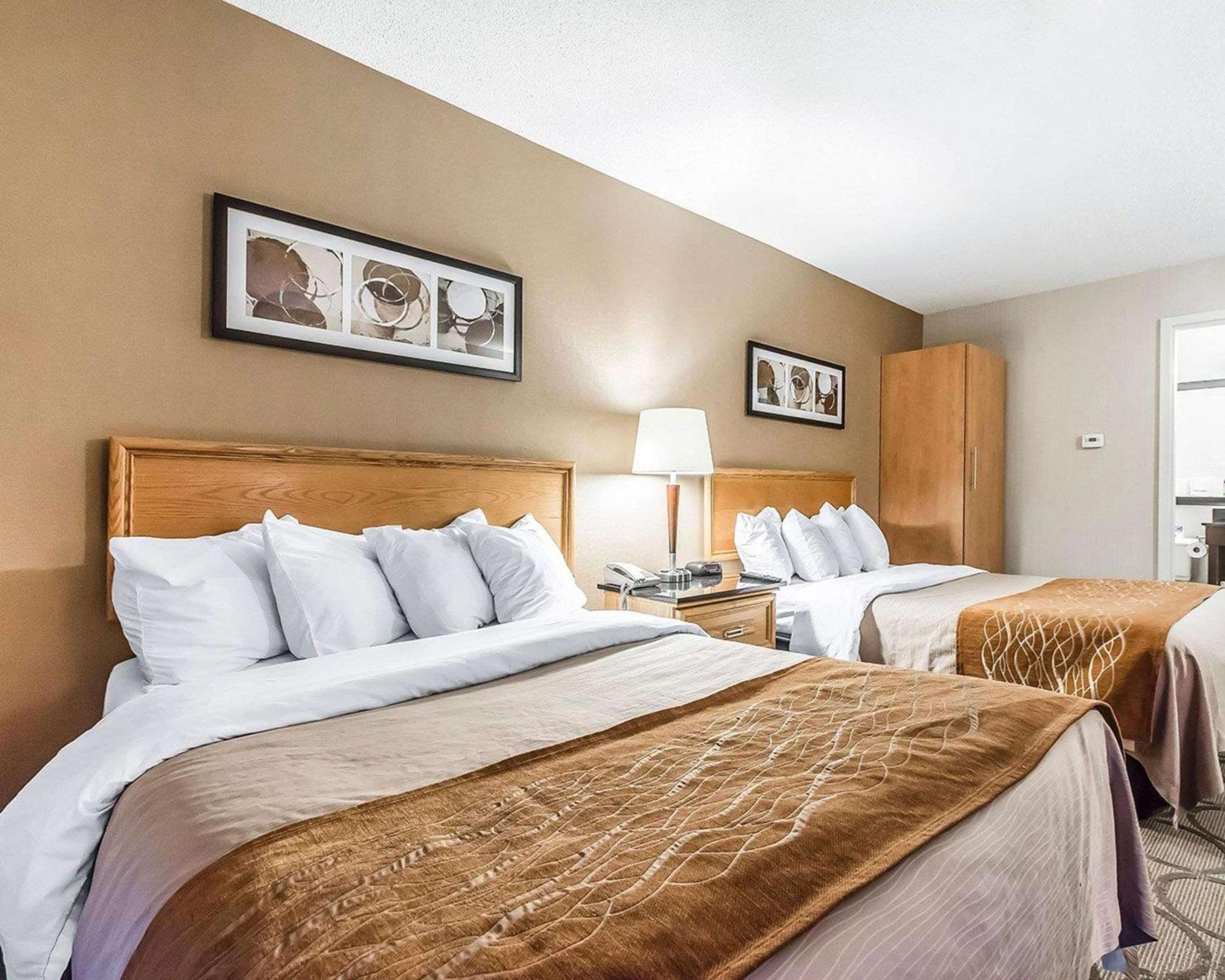 Deluxe Room with Two Double Beds - Second Floor photo 1