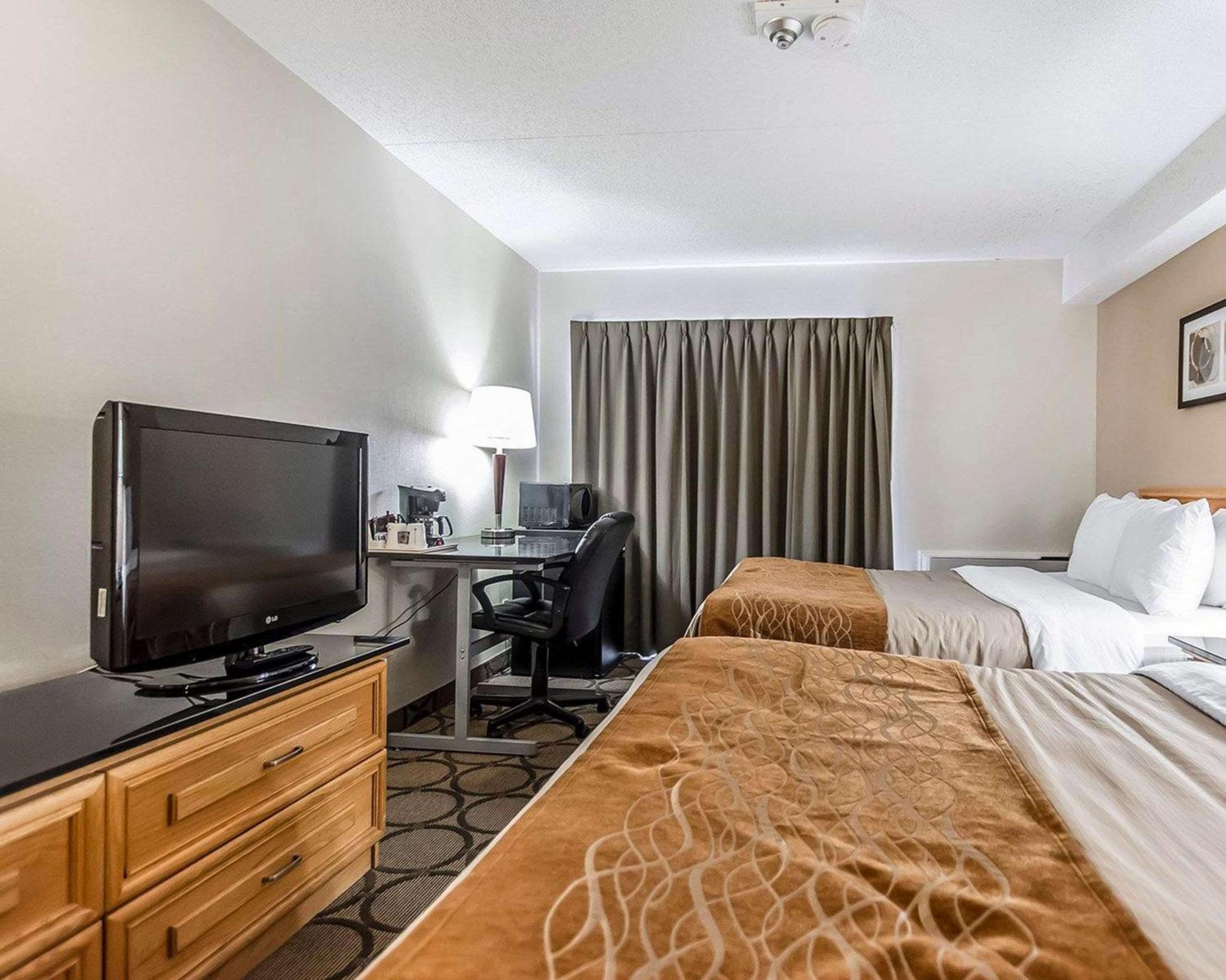 Deluxe Queen Room with Sofa Bed, Ground Floor