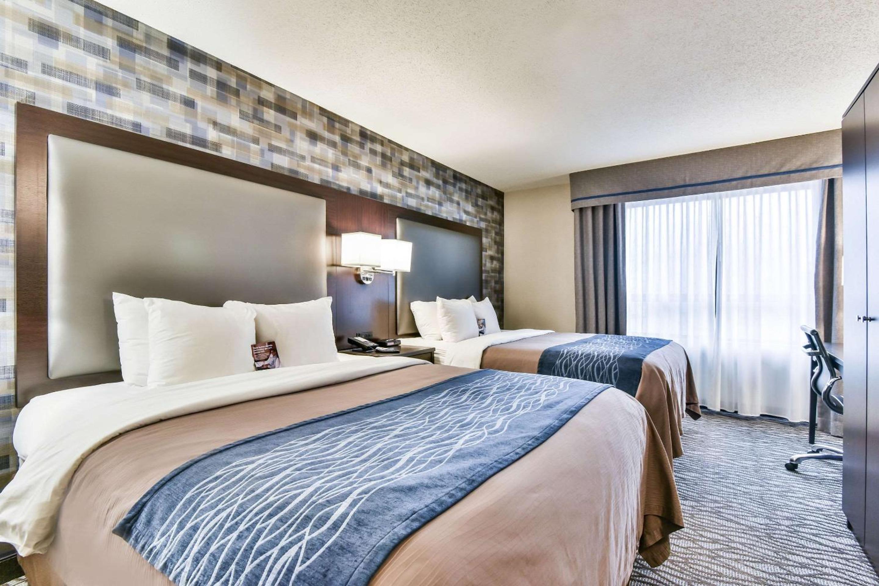 Superior Queen Room with Two Queen Beds