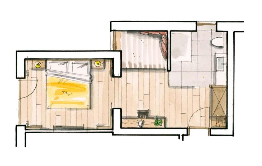 Suite with Balcony - Photo 4
