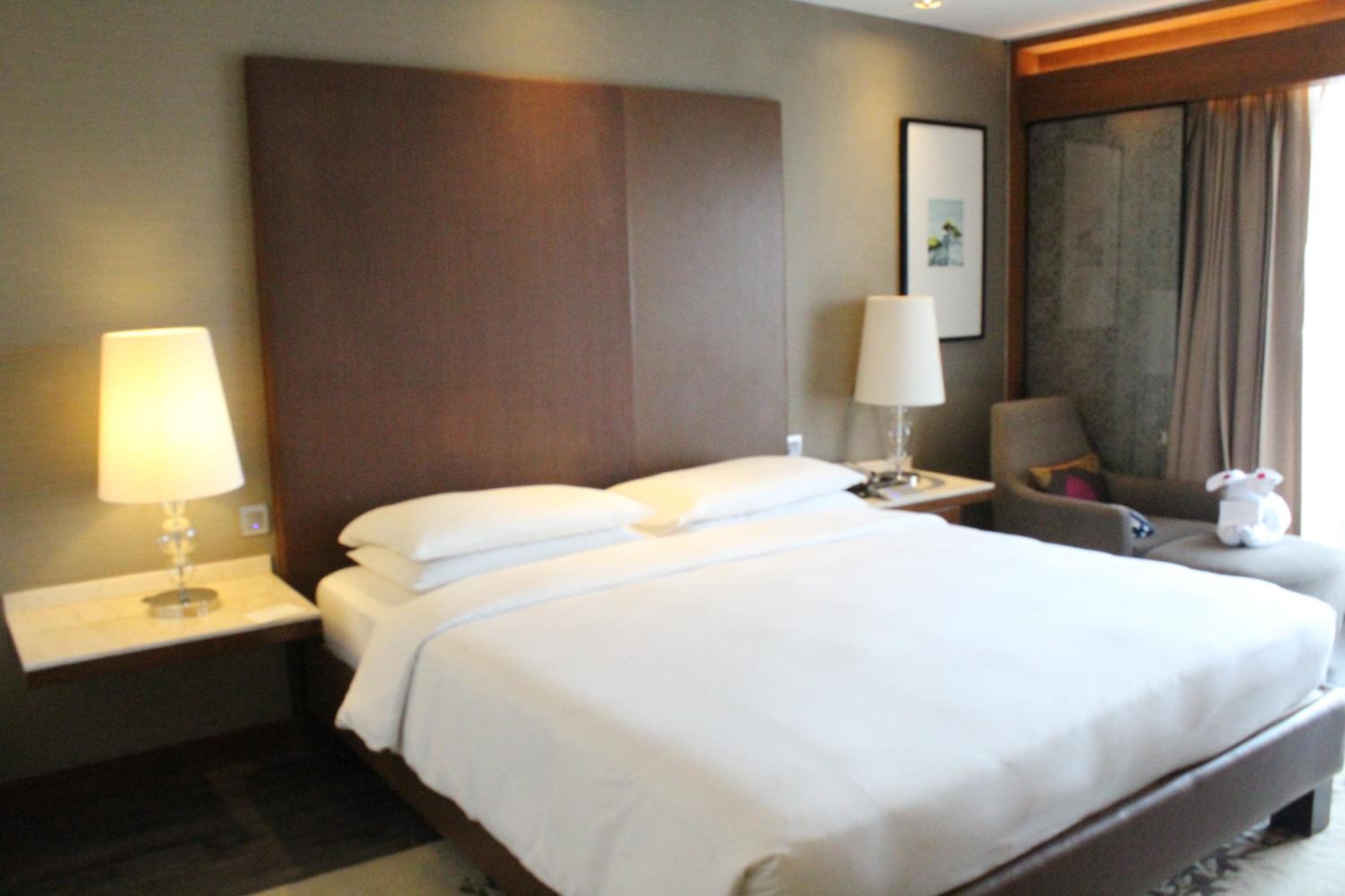 Club King Room - 20% discount on Food & Beverage, Spa and Laundry photo 2