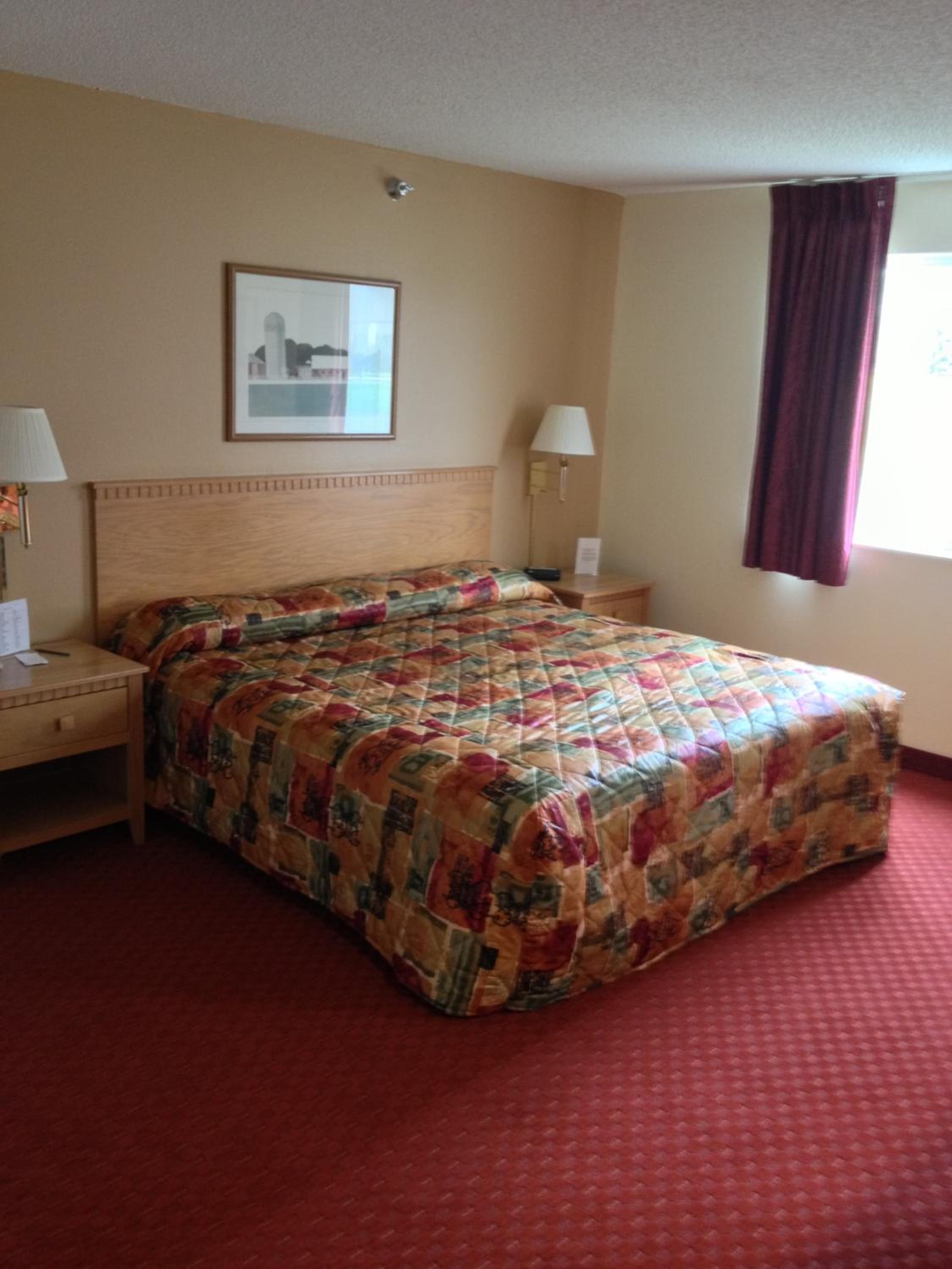 King Suite with Spa Bath photo 3