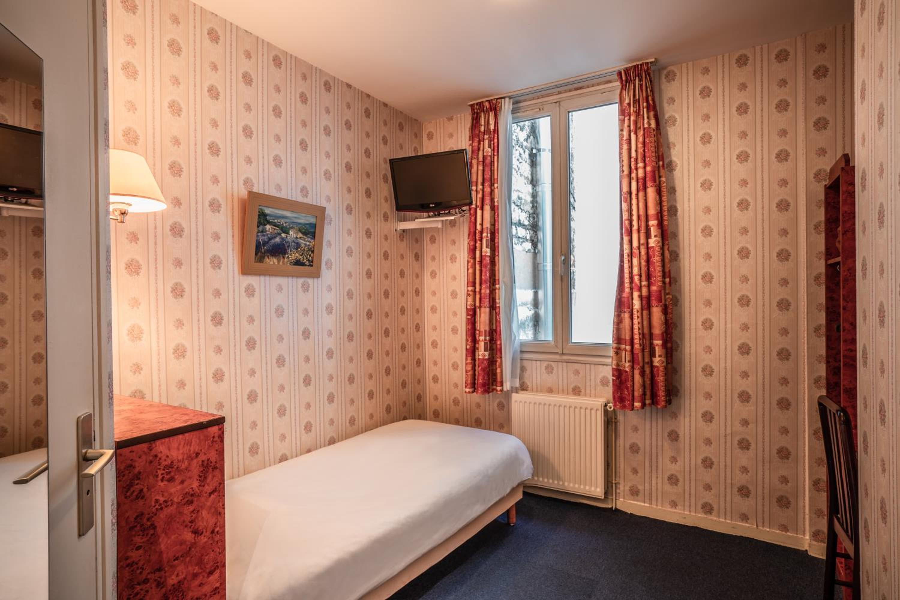 Single Room photo 1