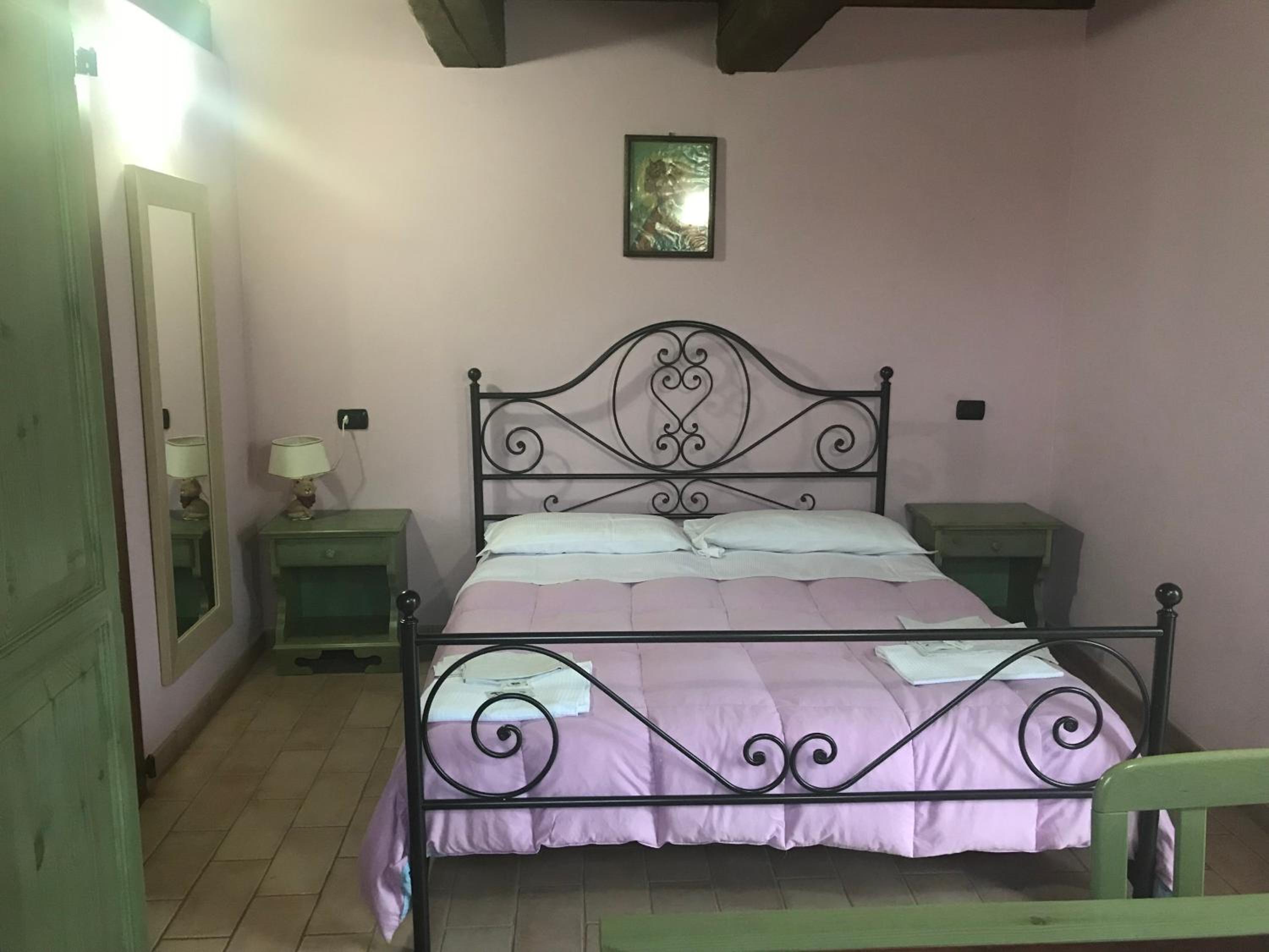 Double Room with Private Bathroom photo 3