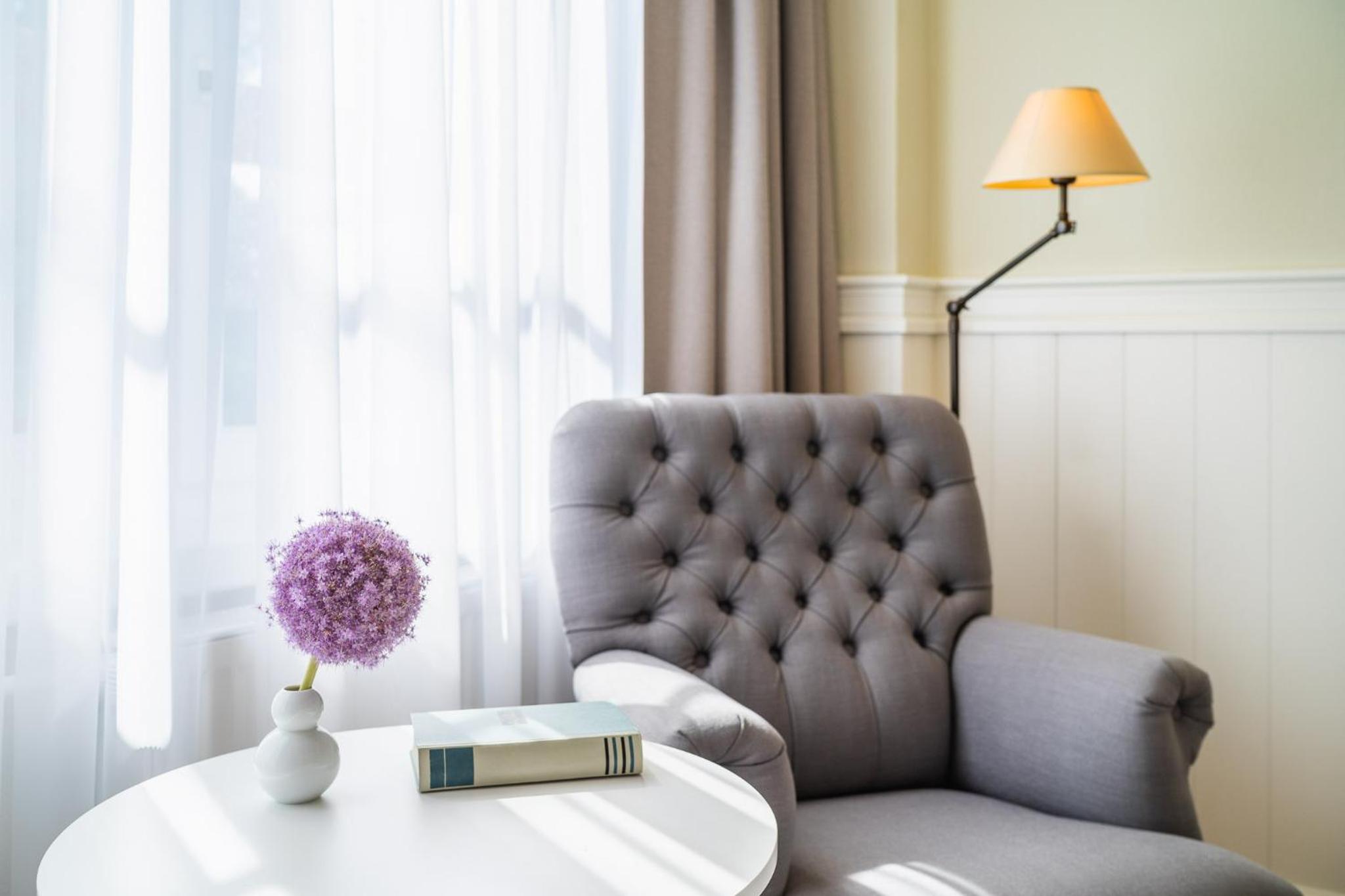 Superior Double Room with Land View - Lounge Access thumbnail 5