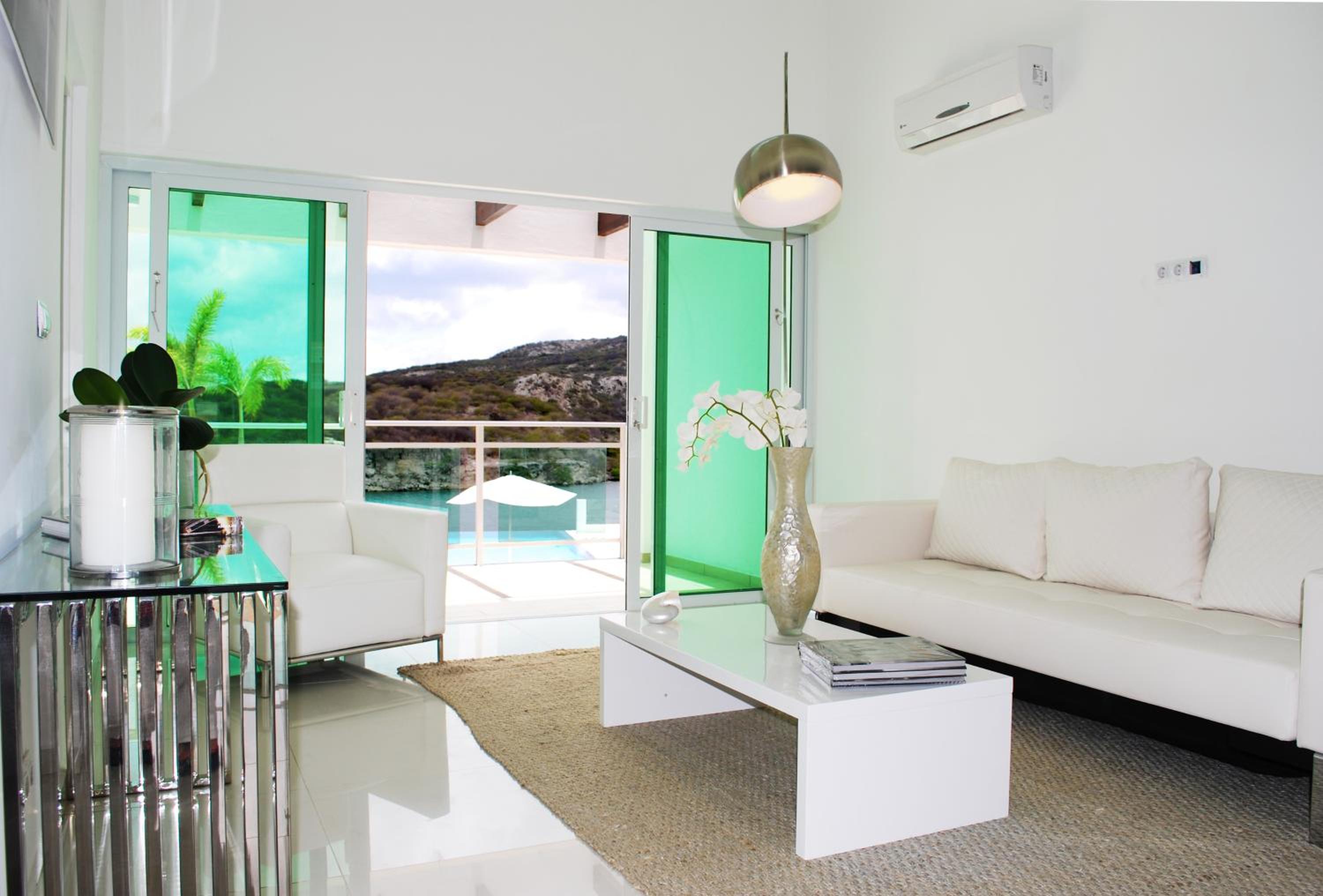 Two-Bedroom Bungalow with Sea View