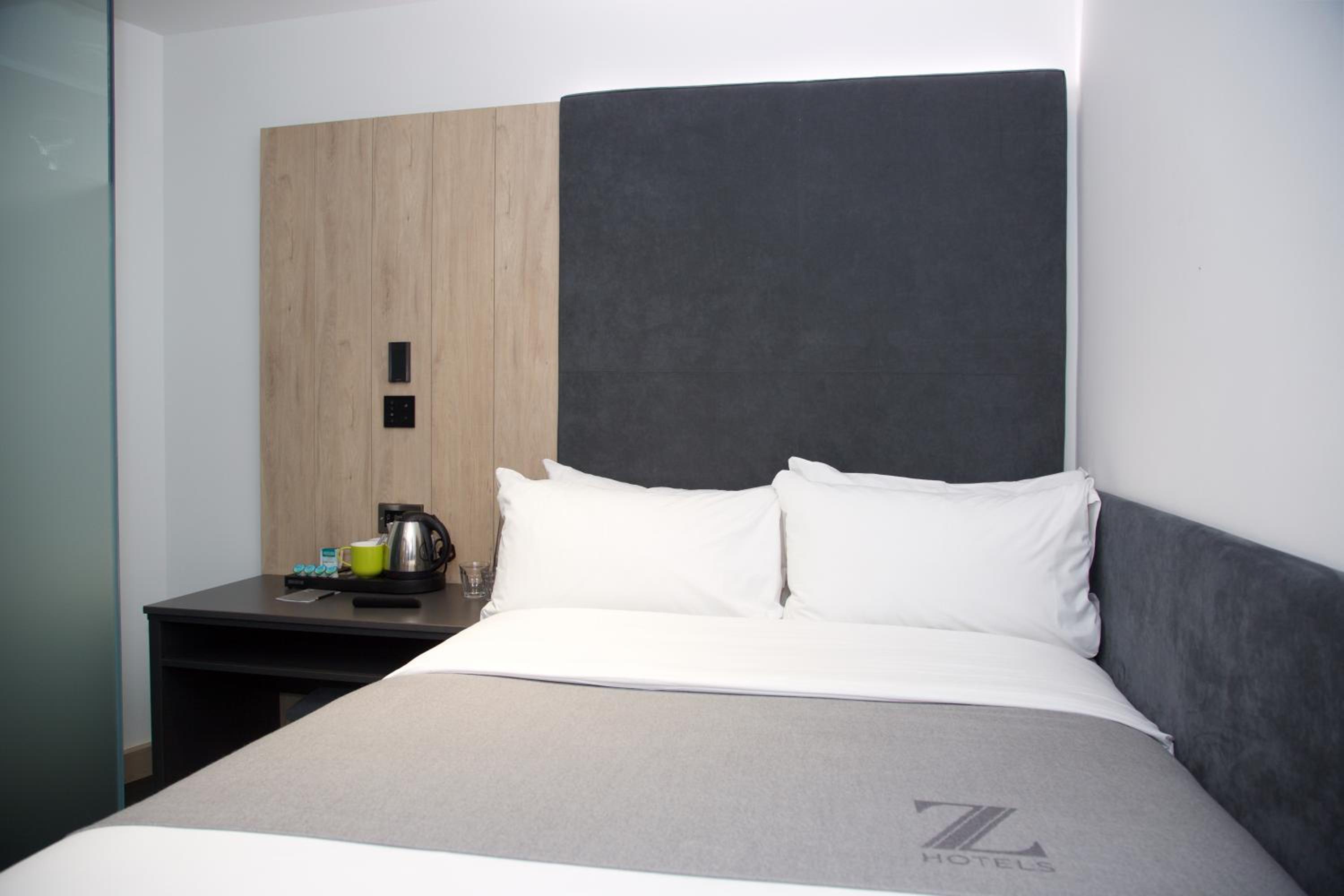 Standard Double Suite - No Window photo 1
