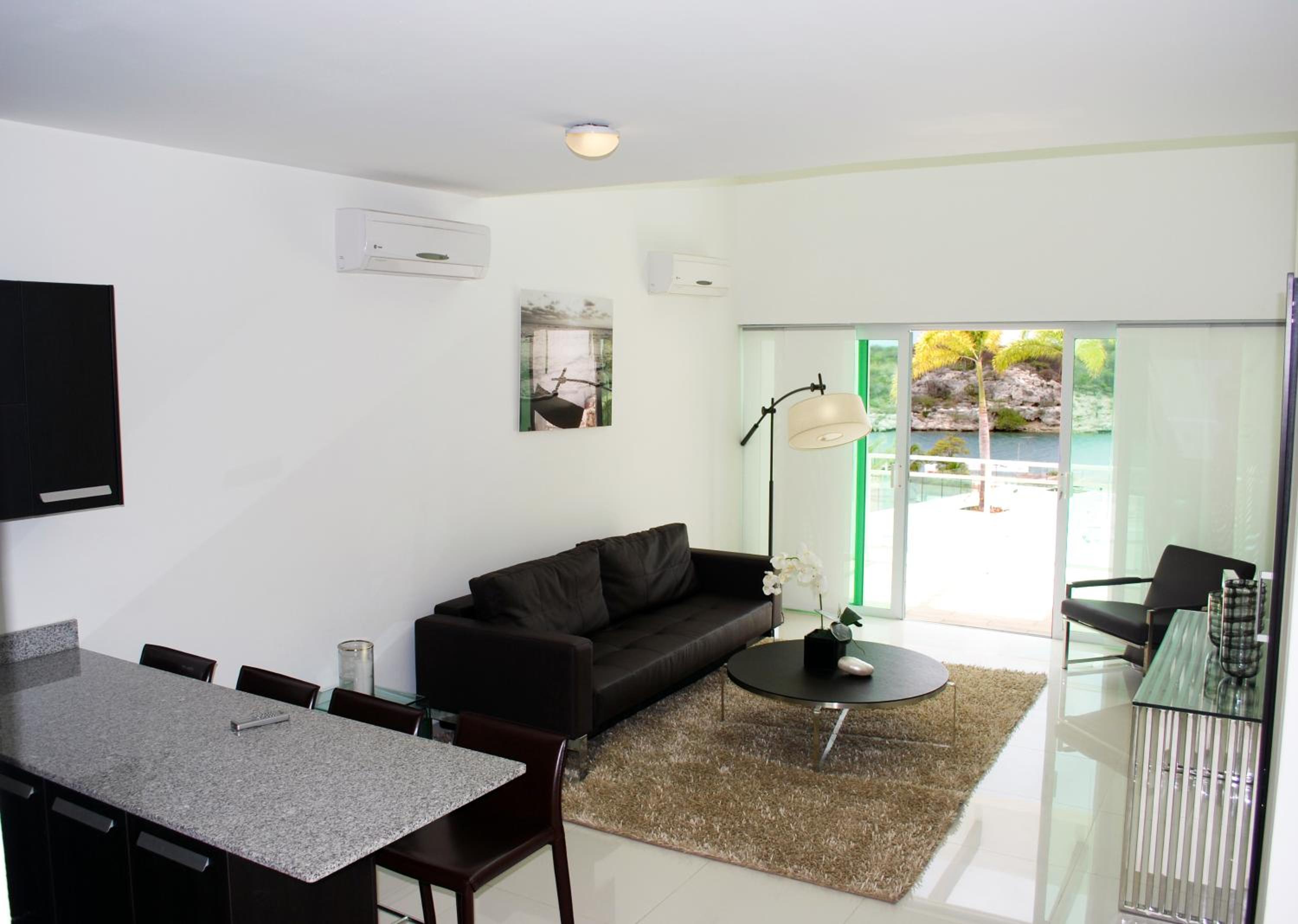 Two-Bedroom Bungalow with Sea View photo 2