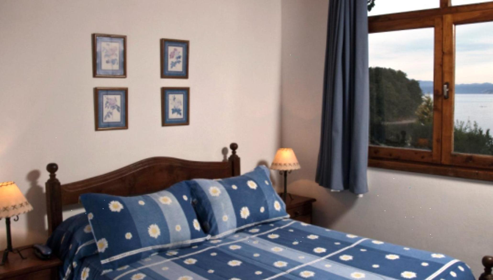 Double or Twin Room with Lake View