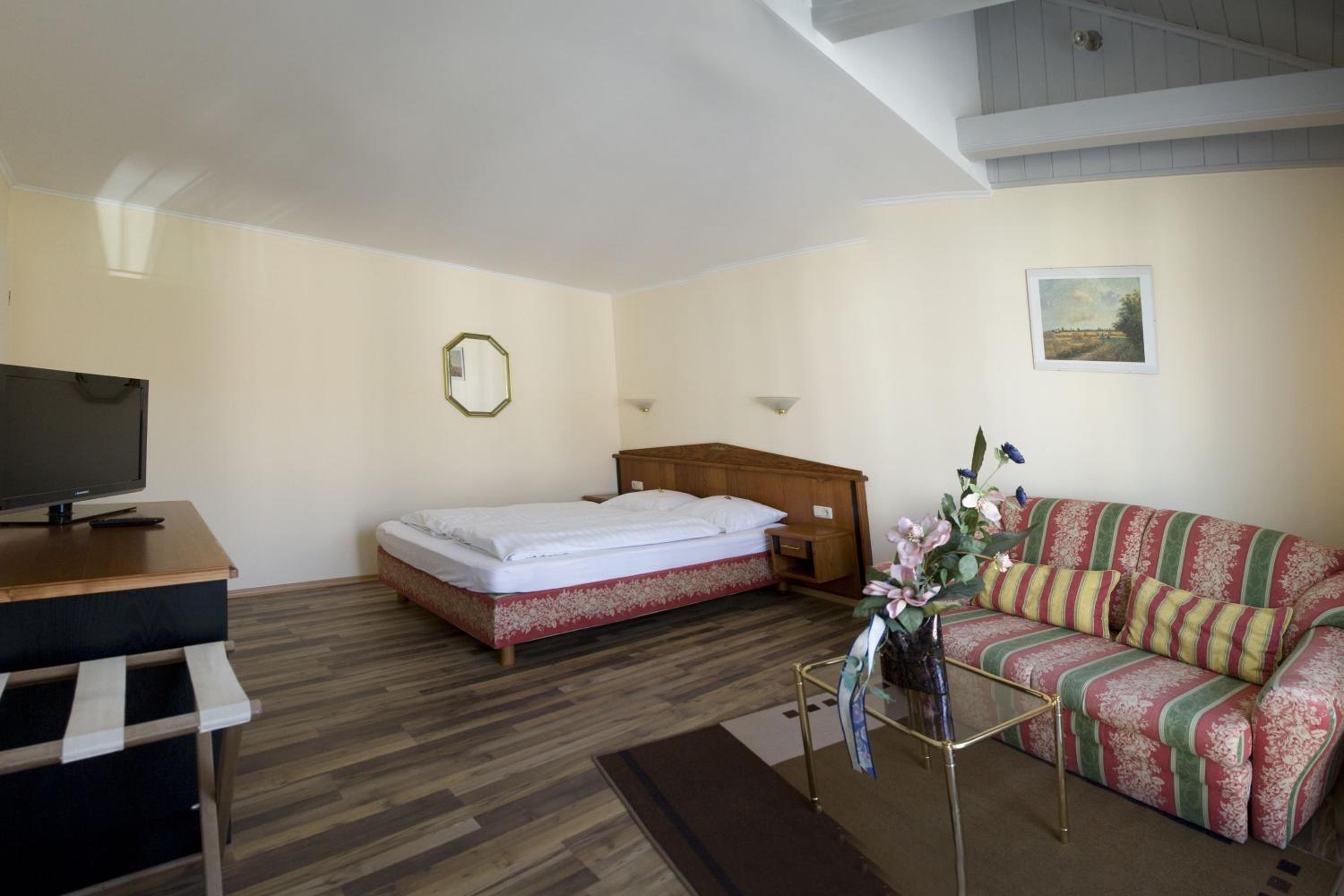 Single Room photo 1